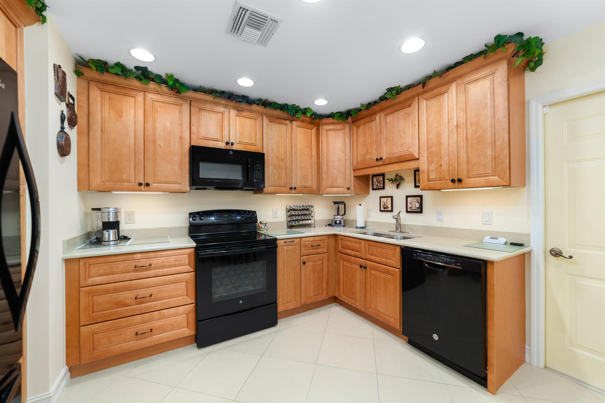 703 Sea Oats Dr #C-4 Juno Beach, FL 33408