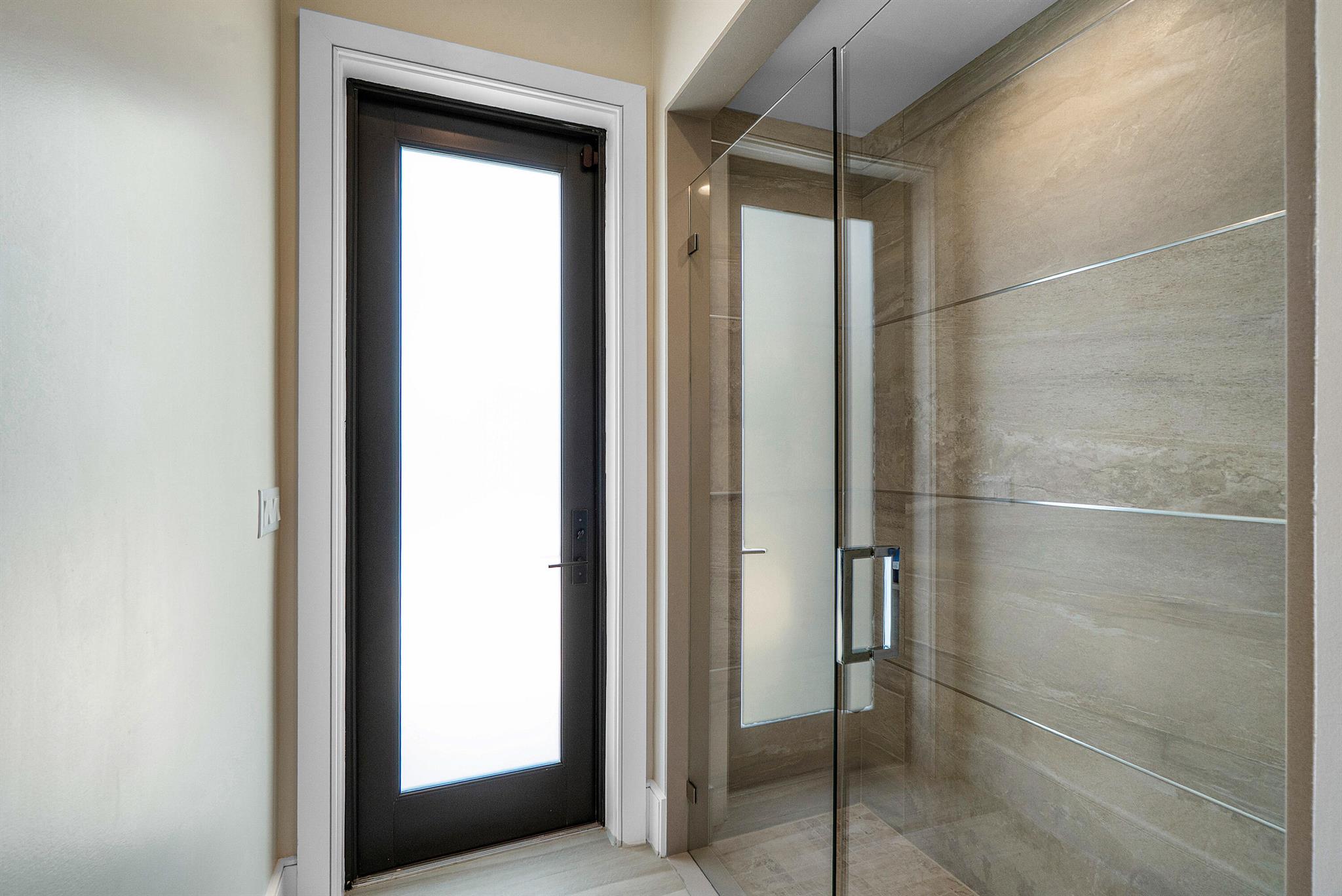 14061 Paradise Pt Rd Palm Beach Gardens, FL 33410 14061 Paradise Pt Rd Palm Beach Gardens, FL 33410