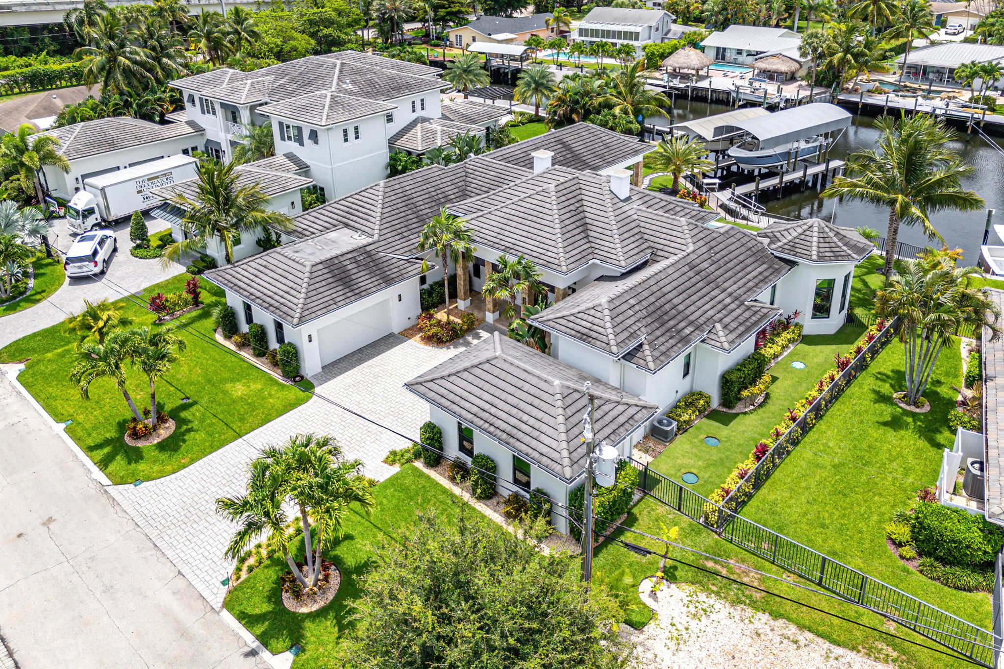 14061 Paradise Pt Rd Palm Beach Gardens, FL 33410 14061 Paradise Pt Rd Palm Beach Gardens, FL 33410