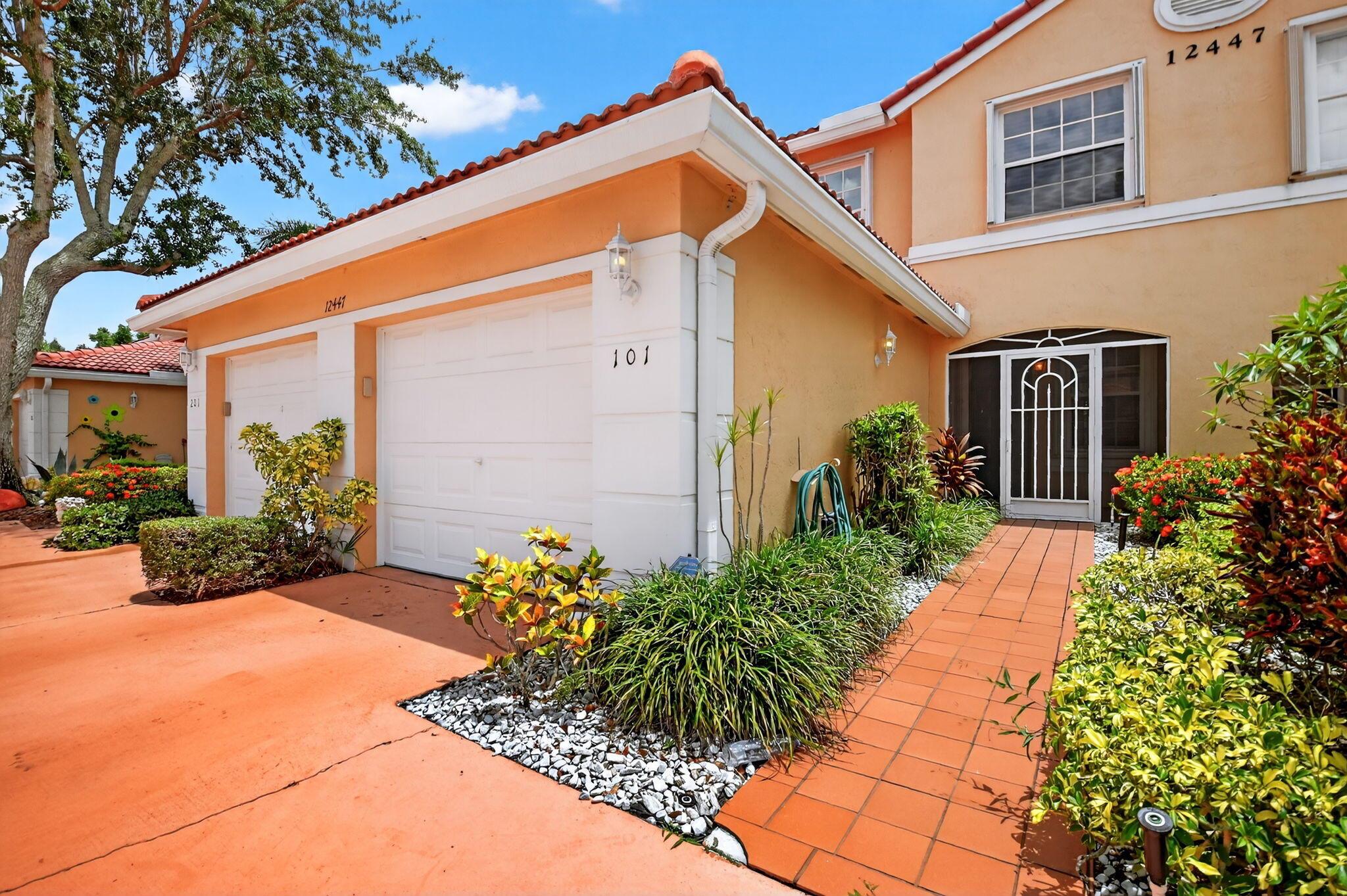12447 Crystal Pointe Dr #101