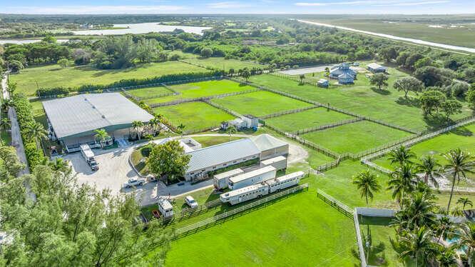 19721 118th Trl Boca Raton, FL 33498 19721 118th Trl Boca Raton, FL 33498