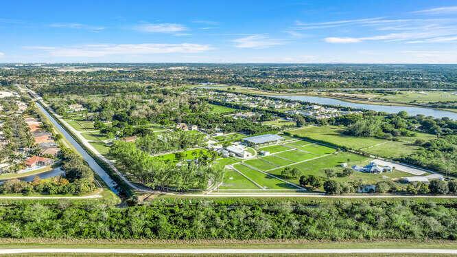19721 118th Trl Boca Raton, FL 33498 19721 118th Trl Boca Raton, FL 33498