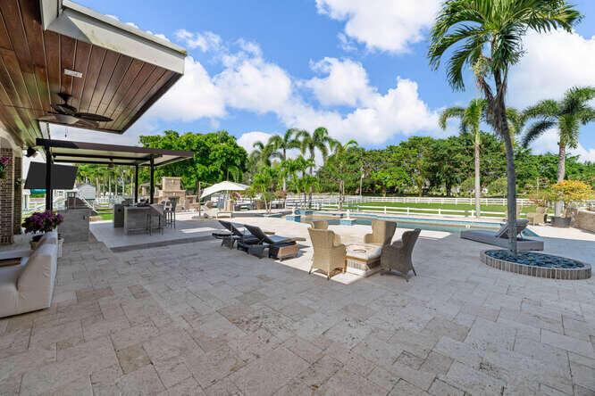 19721 118th Trl Boca Raton, FL 33498 19721 118th Trl Boca Raton, FL 33498