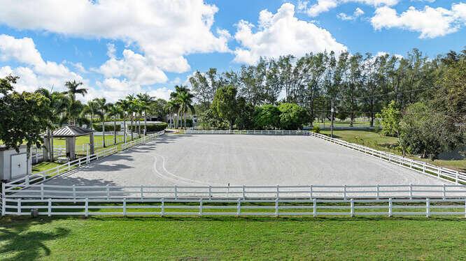 19721 118th Trl Boca Raton, FL 33498 19721 118th Trl Boca Raton, FL 33498