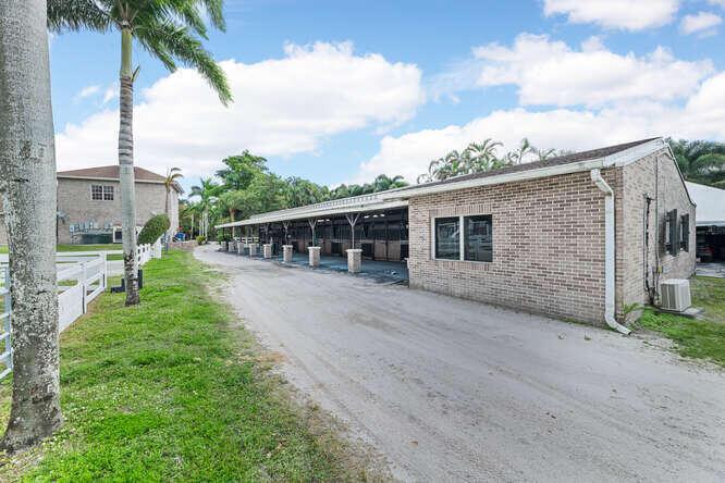 19721 118th Trl Boca Raton, FL 33498 19721 118th Trl Boca Raton, FL 33498