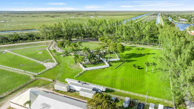 19721 118th Trl Boca Raton, FL 33498 19721 118th Trl Boca Raton, FL 33498