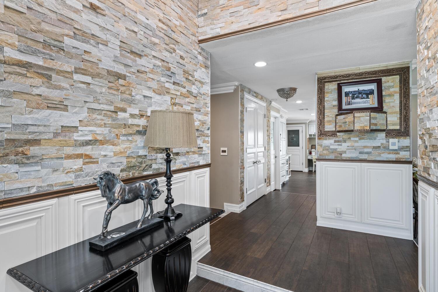 19721 118th Trl Boca Raton, FL 33498 19721 118th Trl Boca Raton, FL 33498