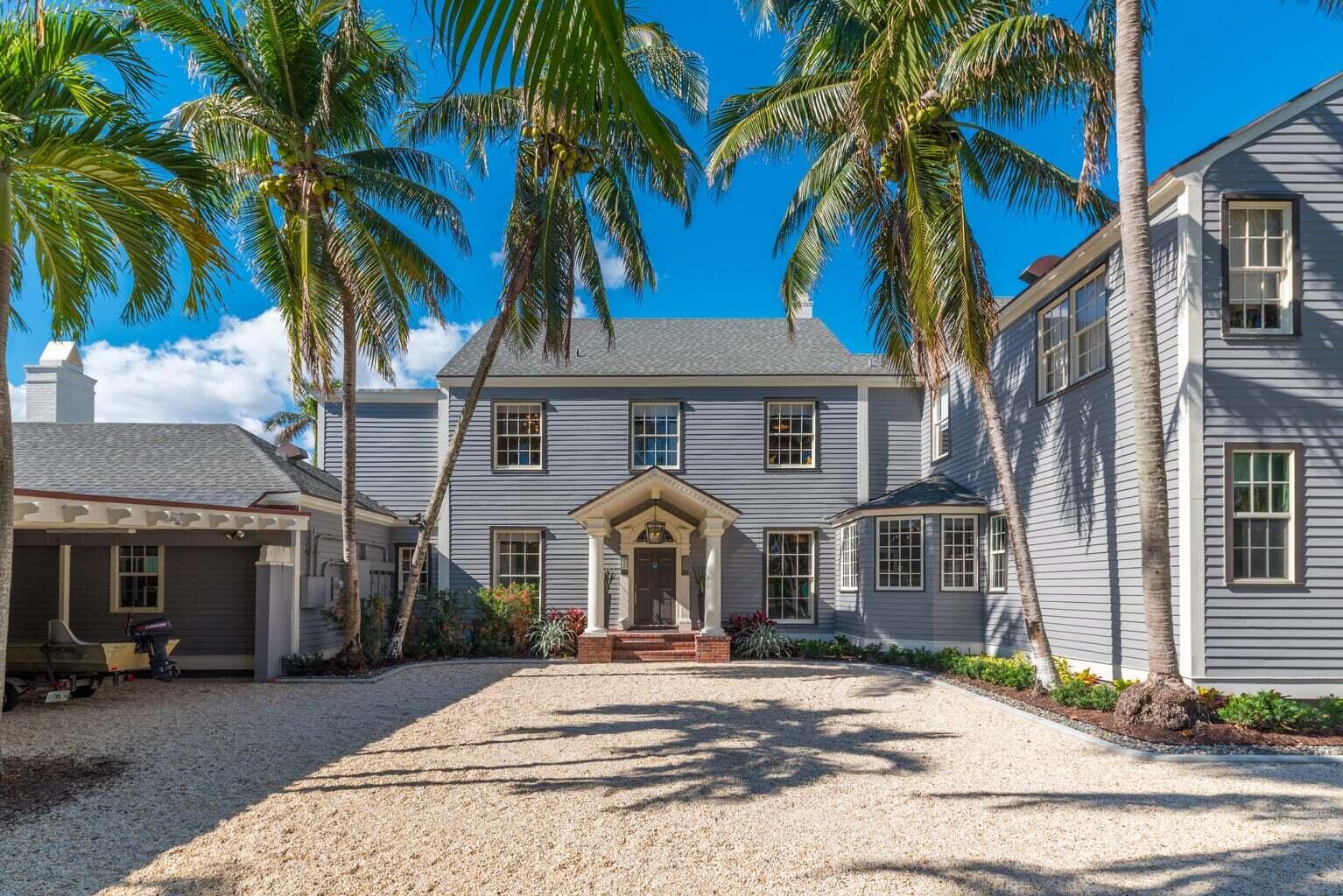 15 S Lake Trl Palm Beach, FL 33480