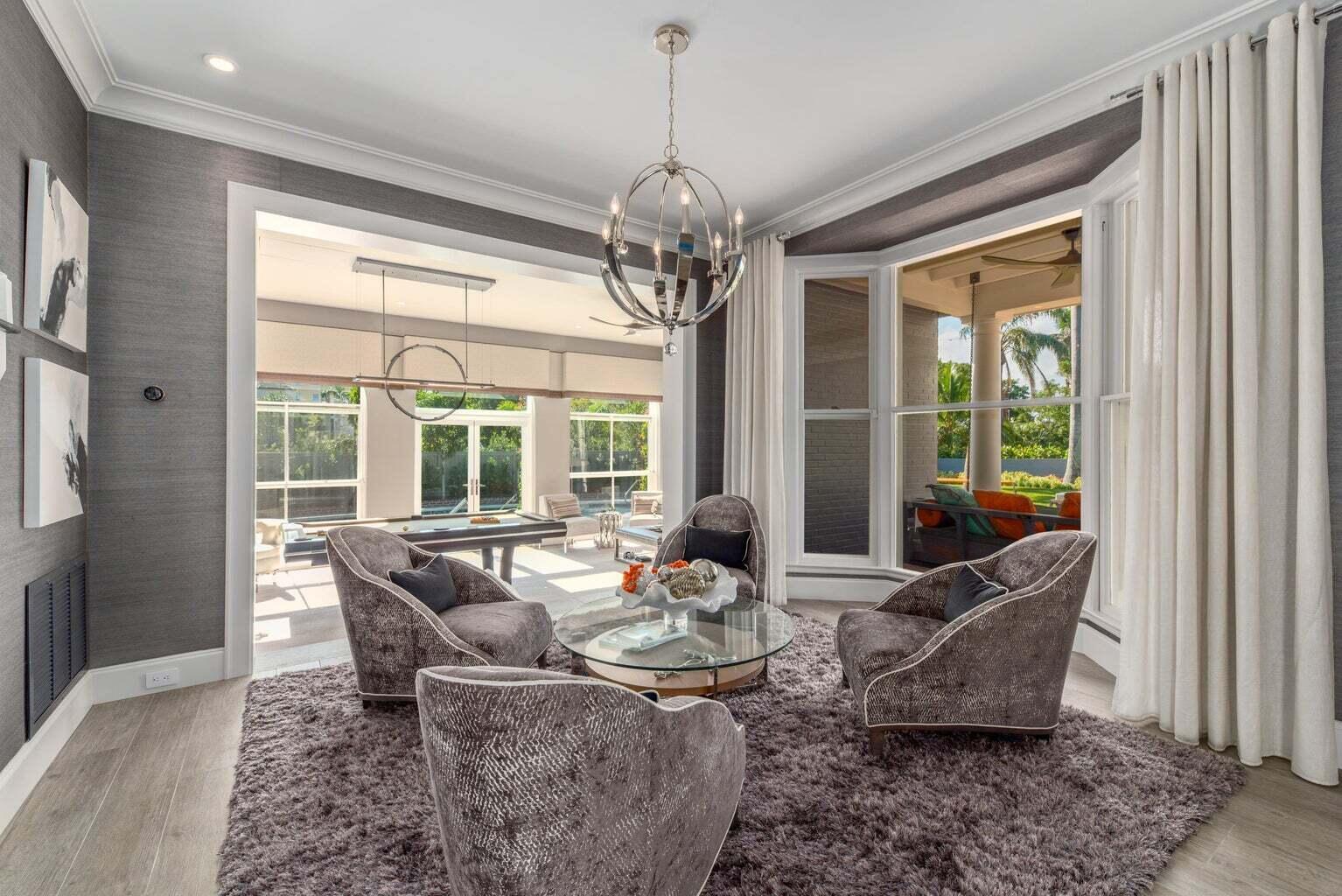 15 S Lake Trl Palm Beach, FL 33480