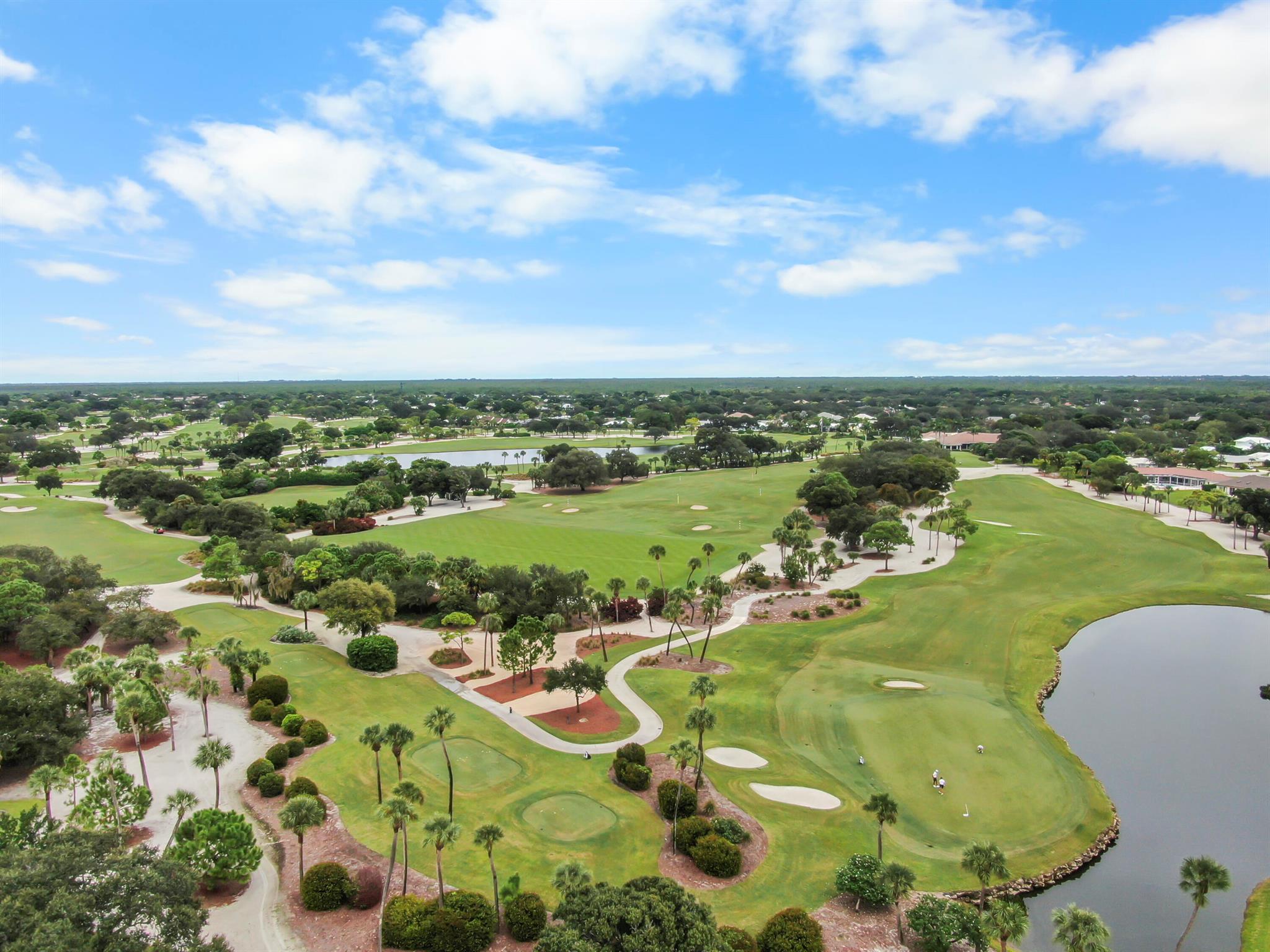 16 SE Turtle Crk Dr #E Tequesta, FL 33469