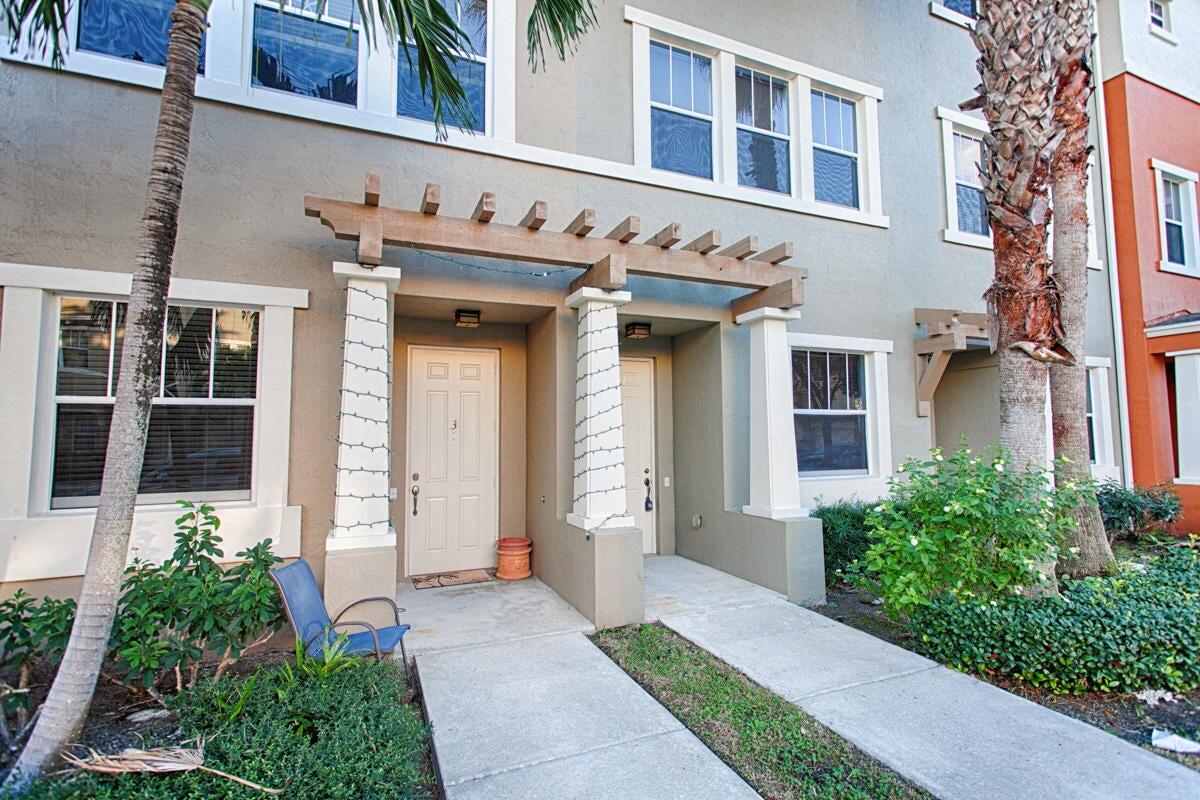 433 Amador Ln #3