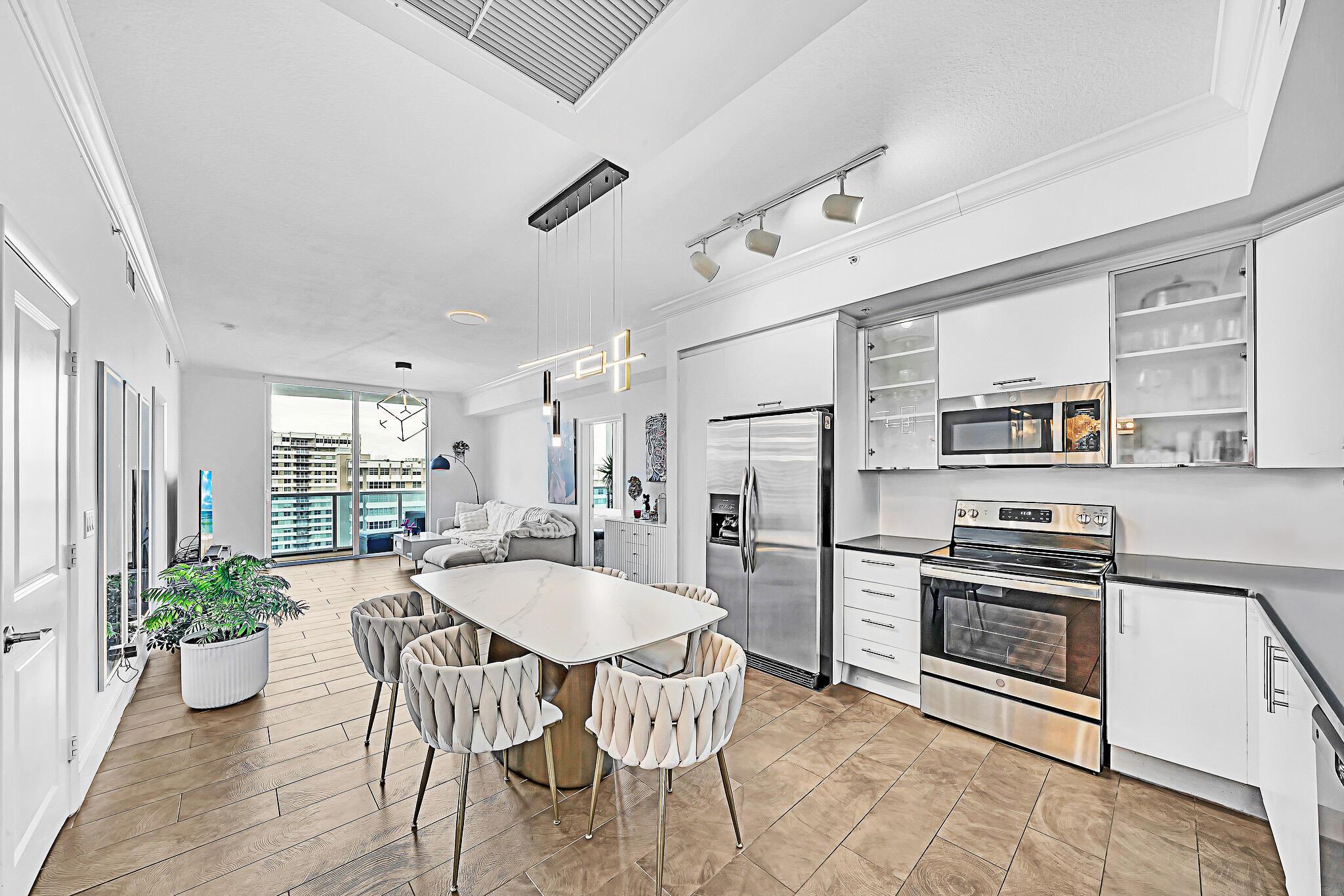 1945 S Ocean Dr #1803