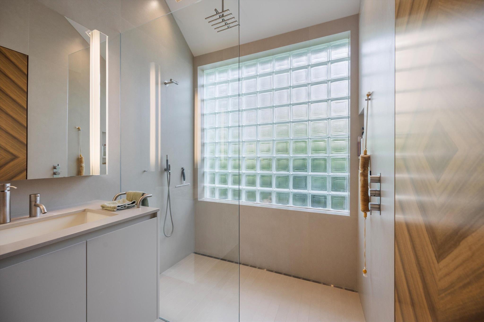 106 Sota Dr Jupiter, FL 33458