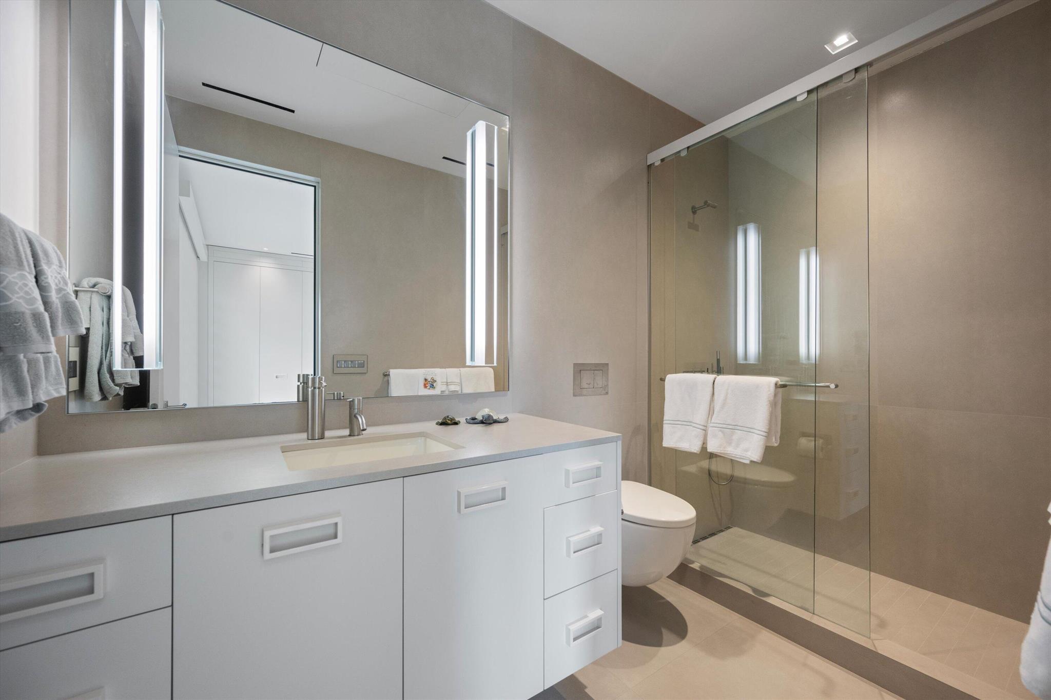 106 Sota Dr Jupiter, FL 33458