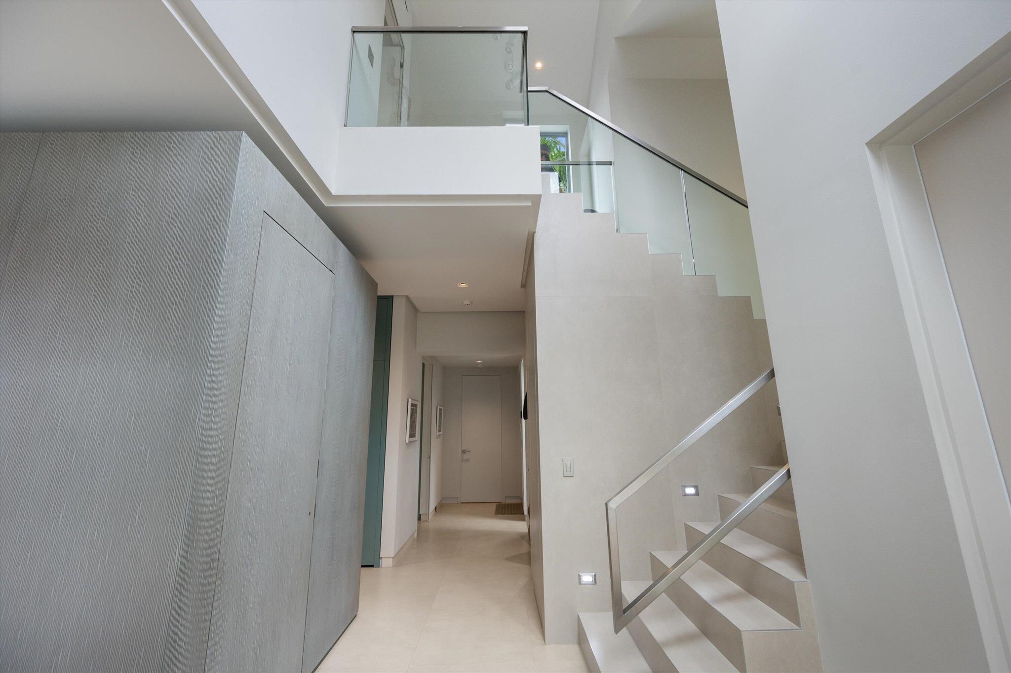 106 Sota Dr Jupiter, FL 33458