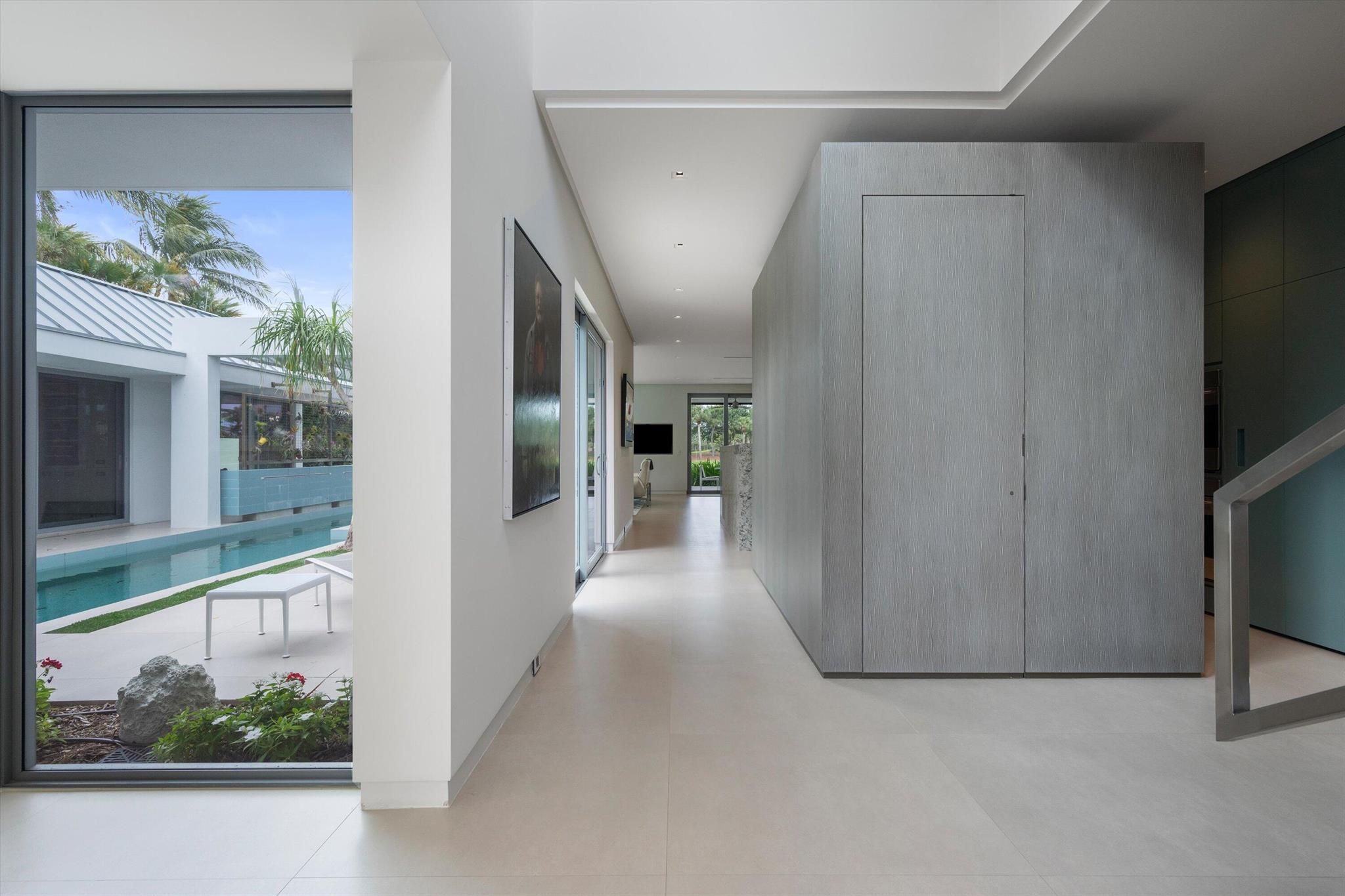 106 Sota Dr Jupiter, FL 33458