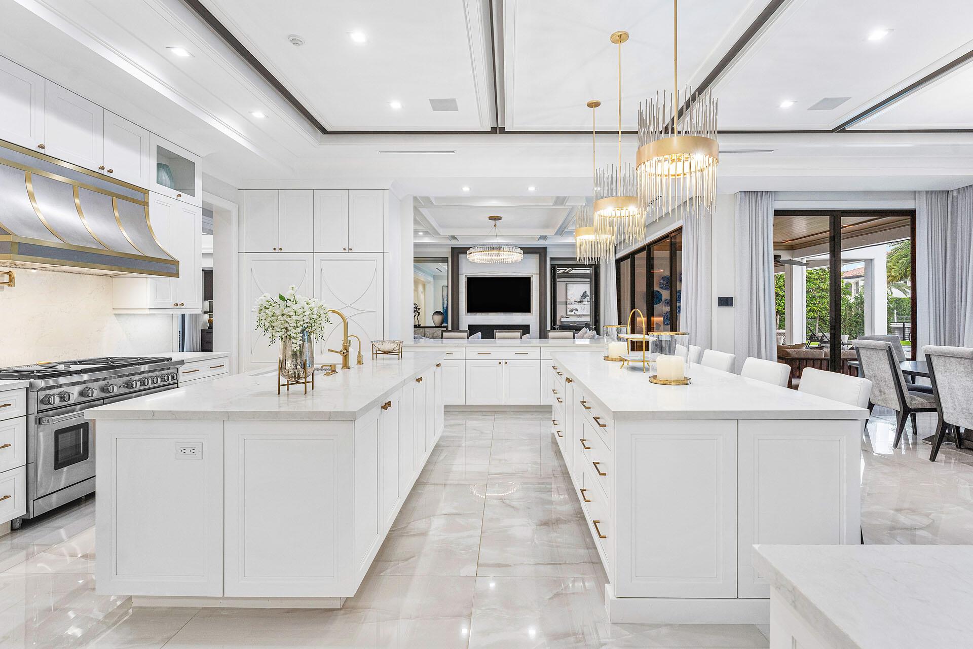 215 W Coconut Palm Rd Boca Raton, FL 33432