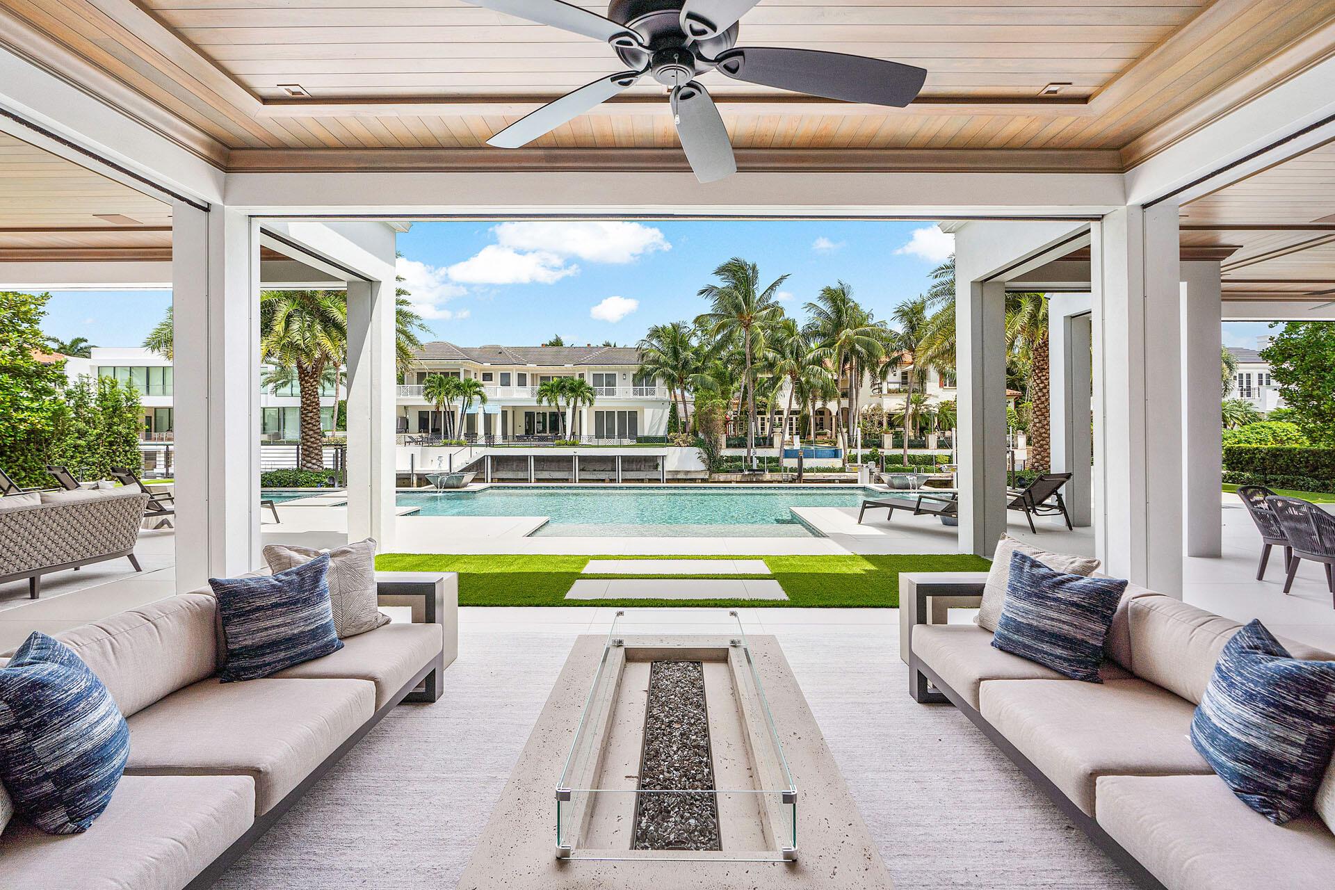 215 W Coconut Palm Rd Boca Raton, FL 33432