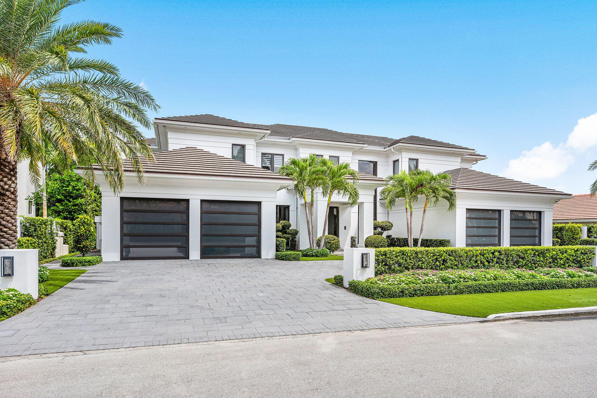 215 W Coconut Palm Rd Boca Raton, FL 33432