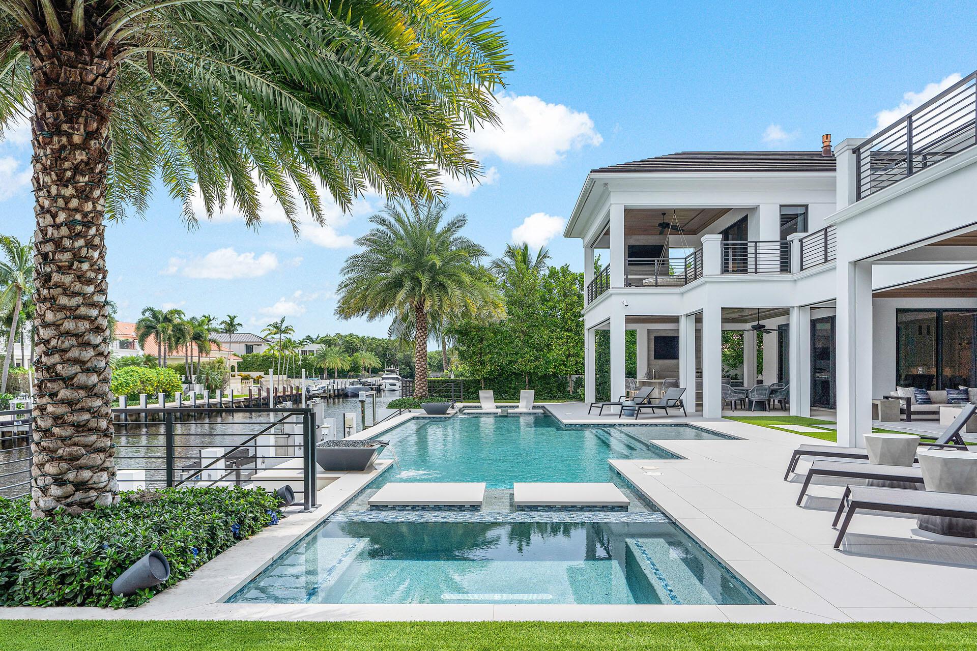 215 W Coconut Palm Rd Boca Raton, FL 33432