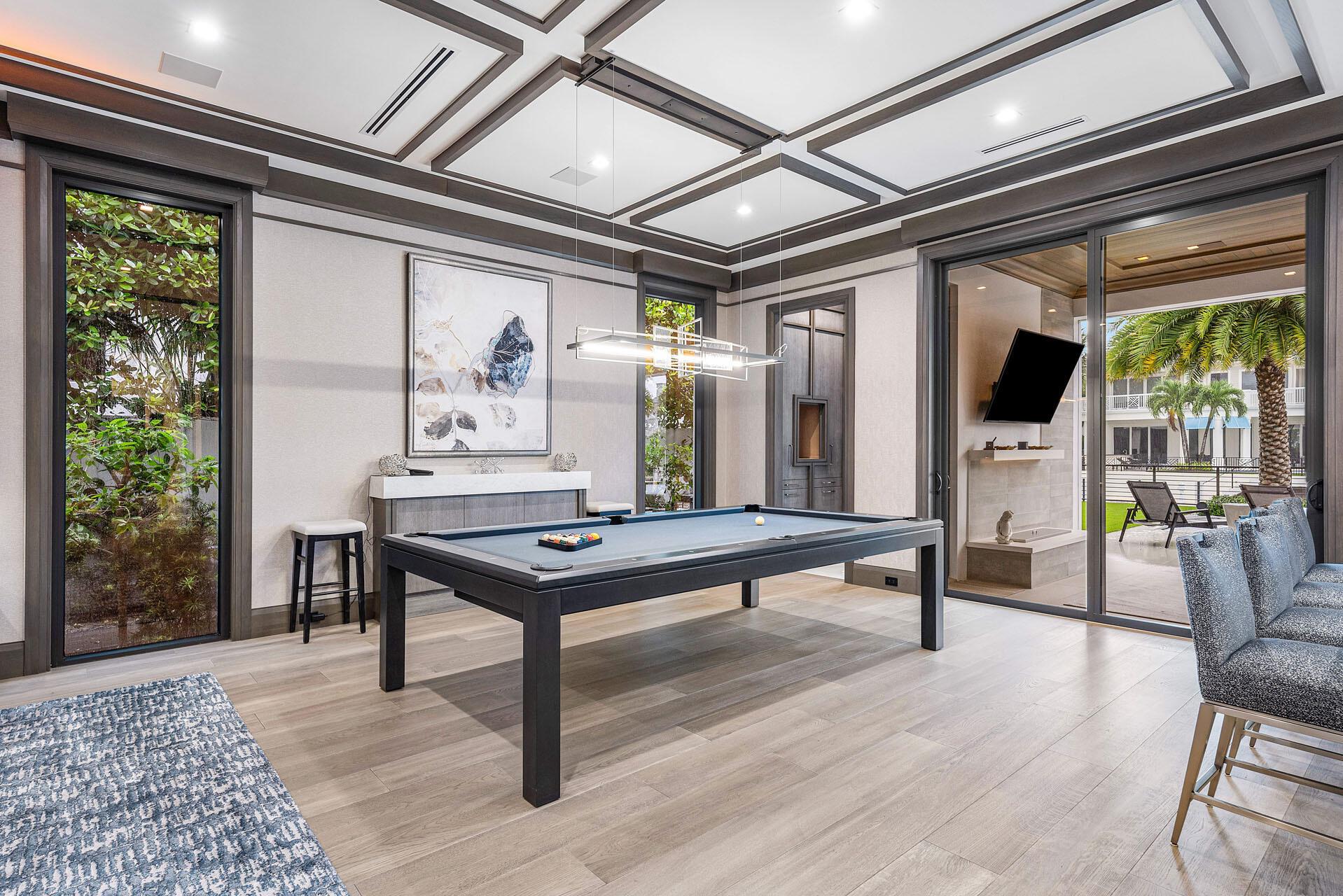 215 W Coconut Palm Rd Boca Raton, FL 33432