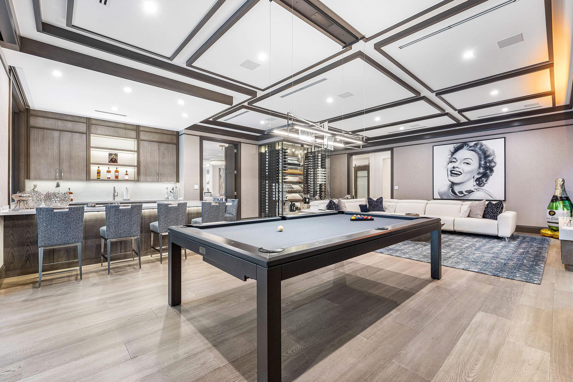 215 W Coconut Palm Rd Boca Raton, FL 33432