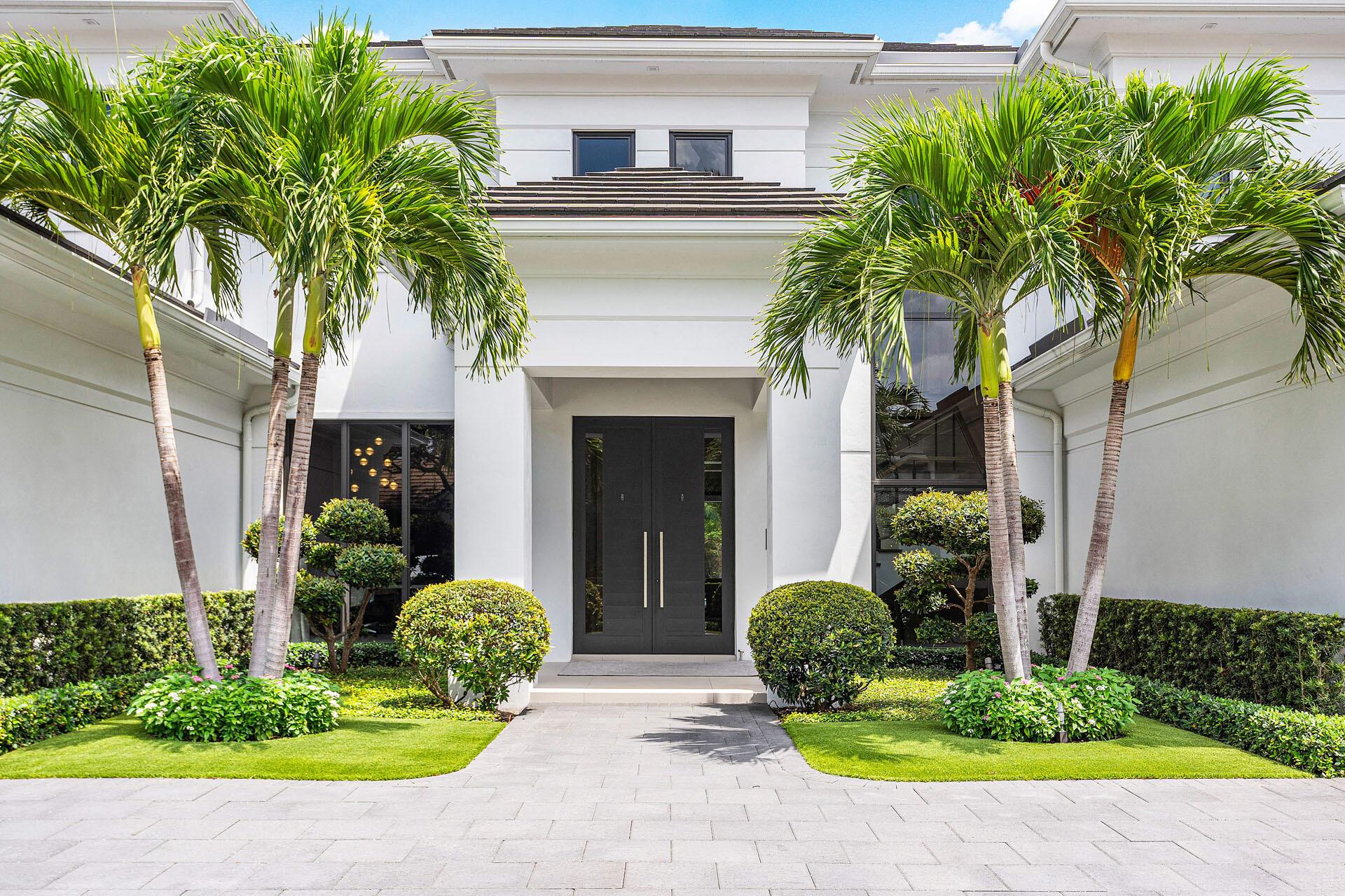 215 W Coconut Palm Rd Boca Raton, FL 33432