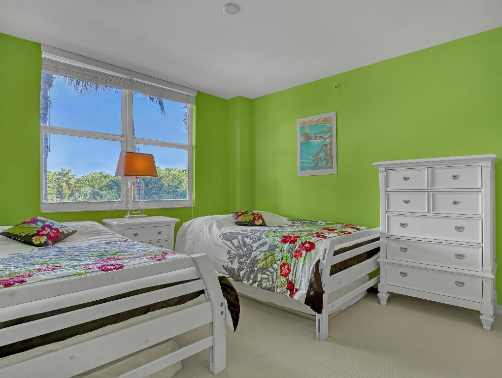 700 E Boynton Bch Blvd #312 Boynton Beach, FL 33435