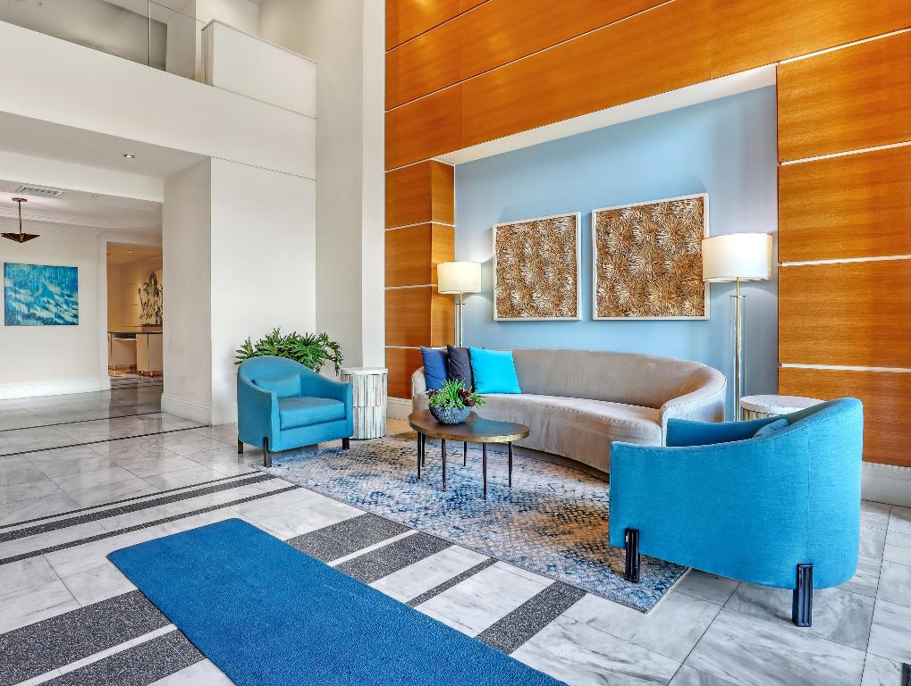 700 E Boynton Bch Blvd #312 Boynton Beach, FL 33435