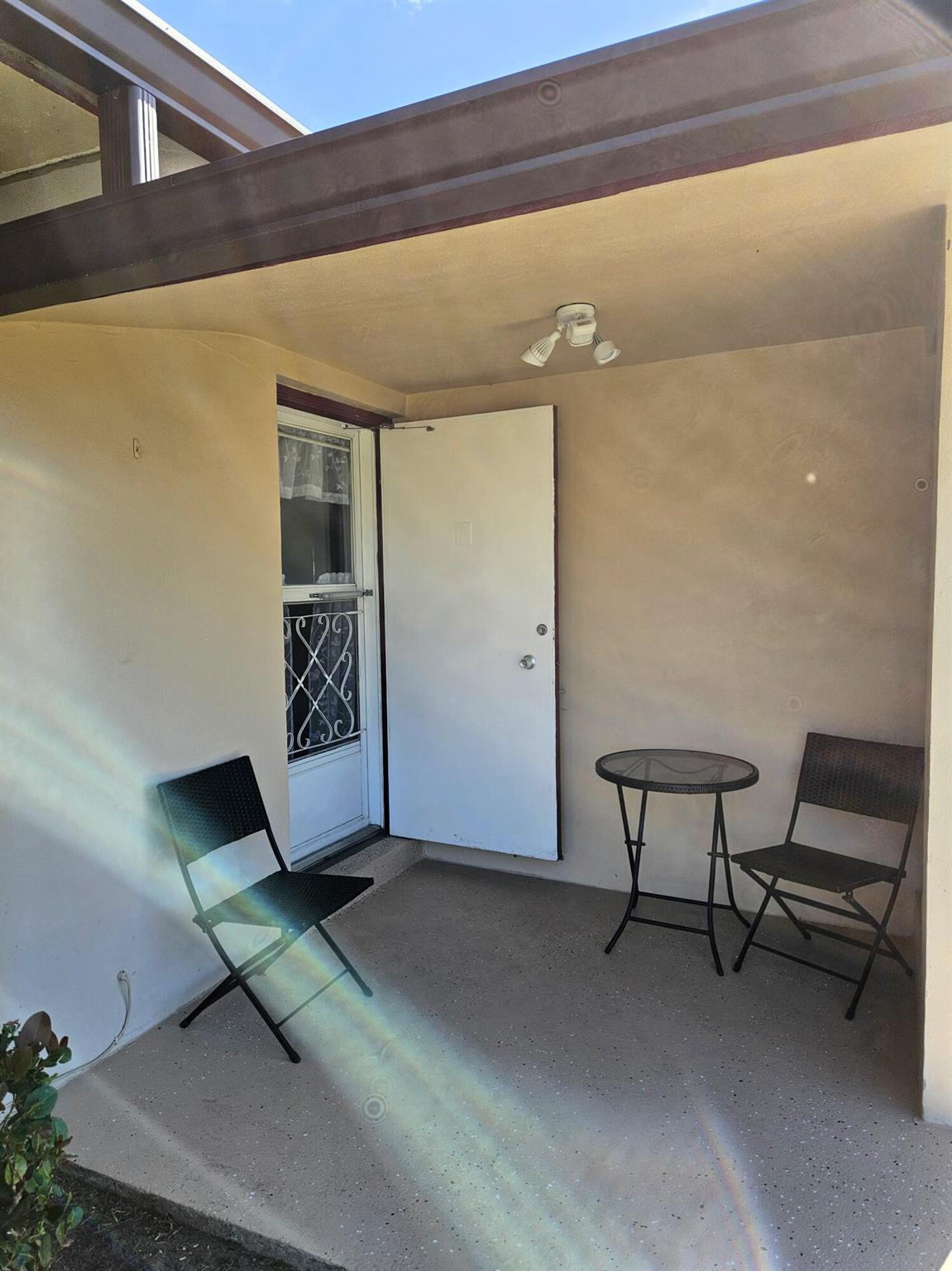 2950 Crosley Dr #C West Palm Beach, FL 33415