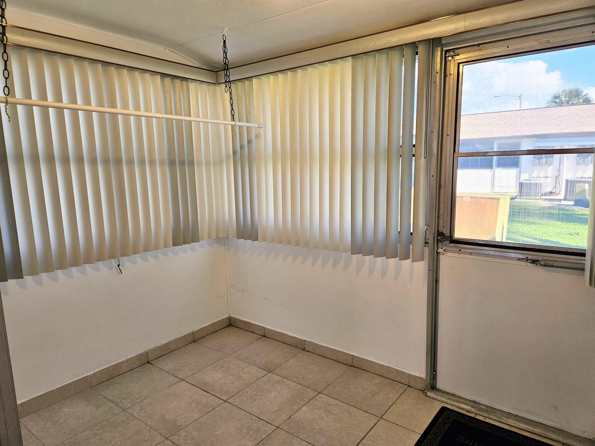 2950 Crosley Dr #C West Palm Beach, FL 33415