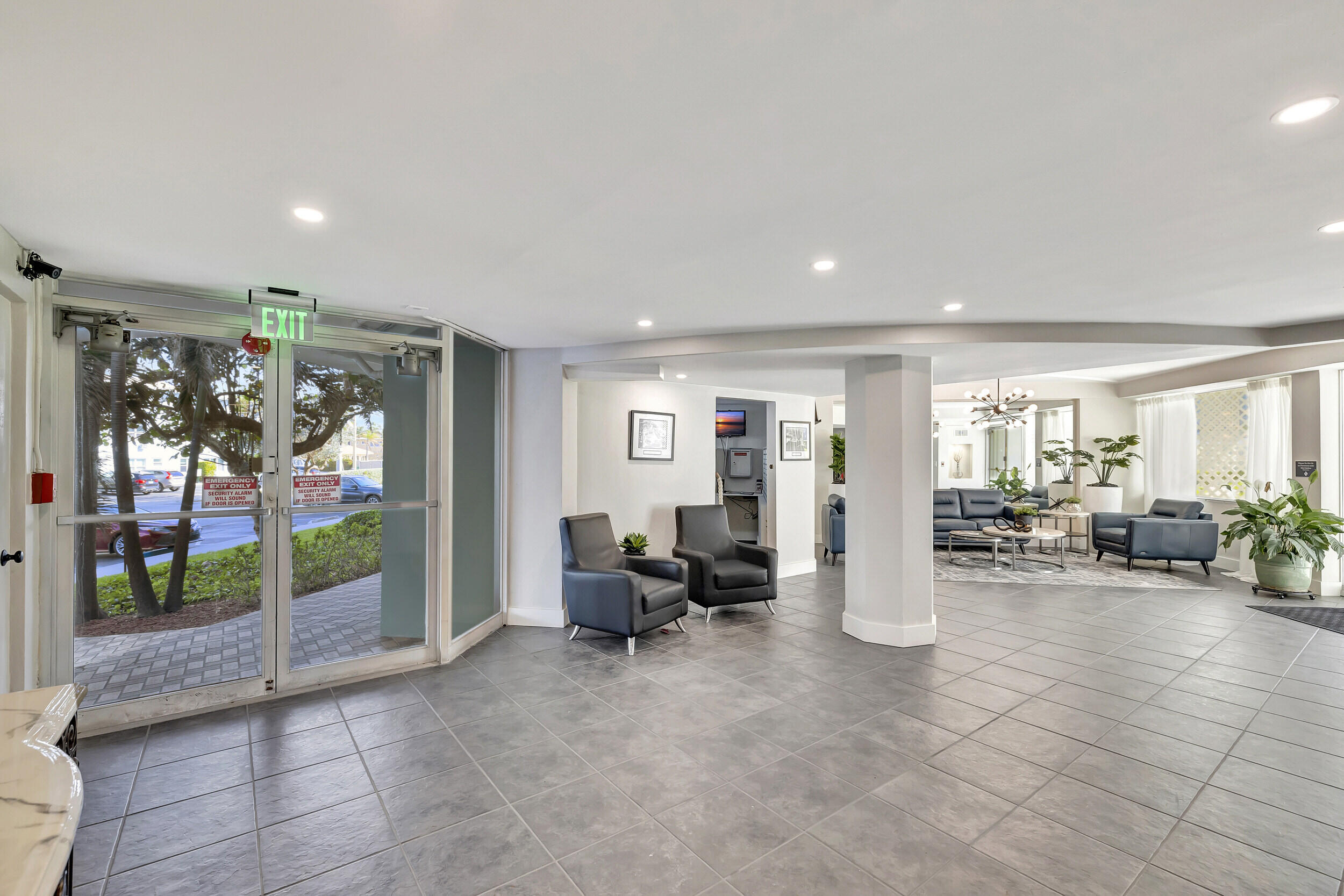 1900 S Ocean #1702 Fort Lauderdale, FL 33316