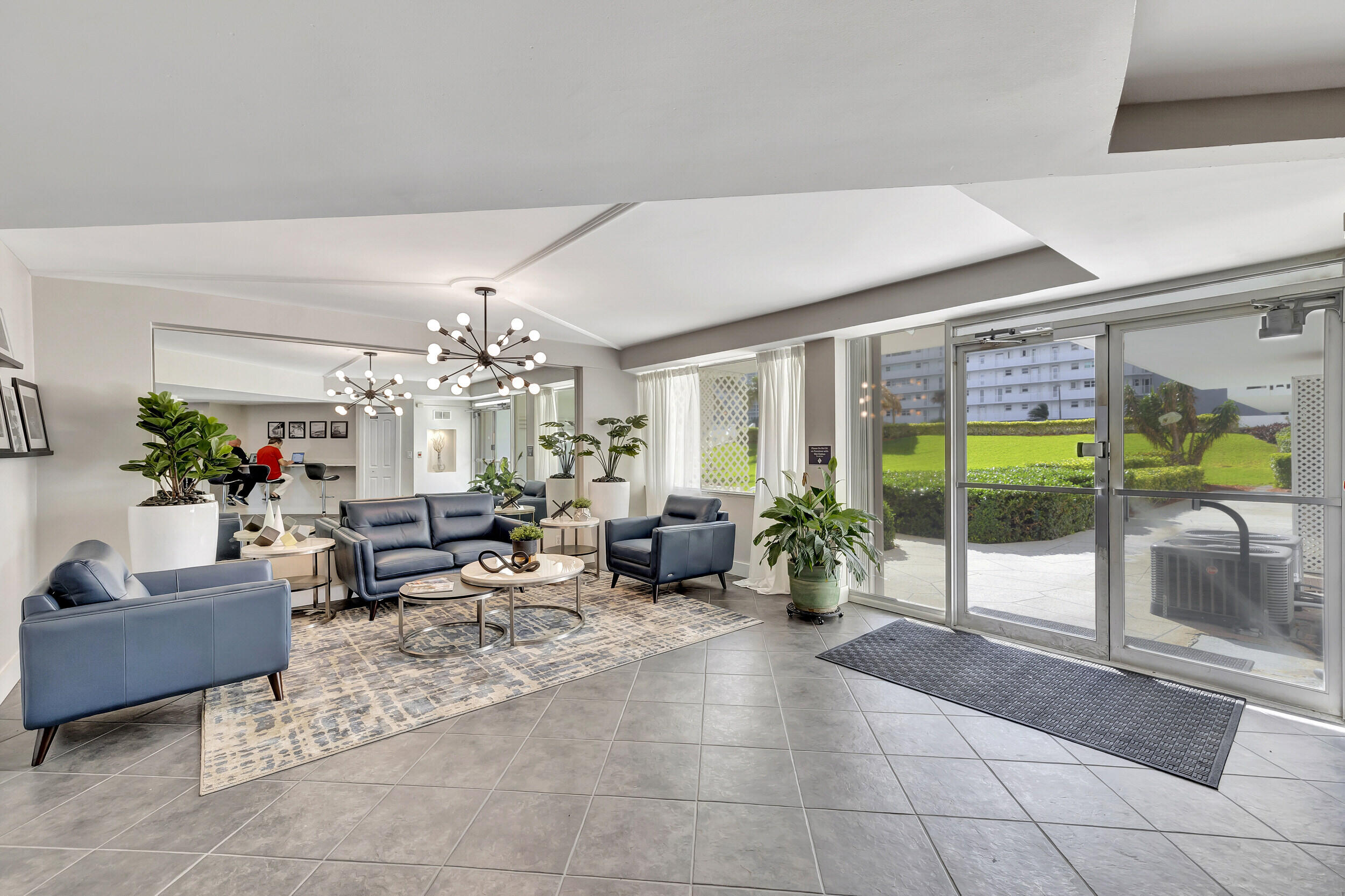 1900 S Ocean #1702 Fort Lauderdale, FL 33316