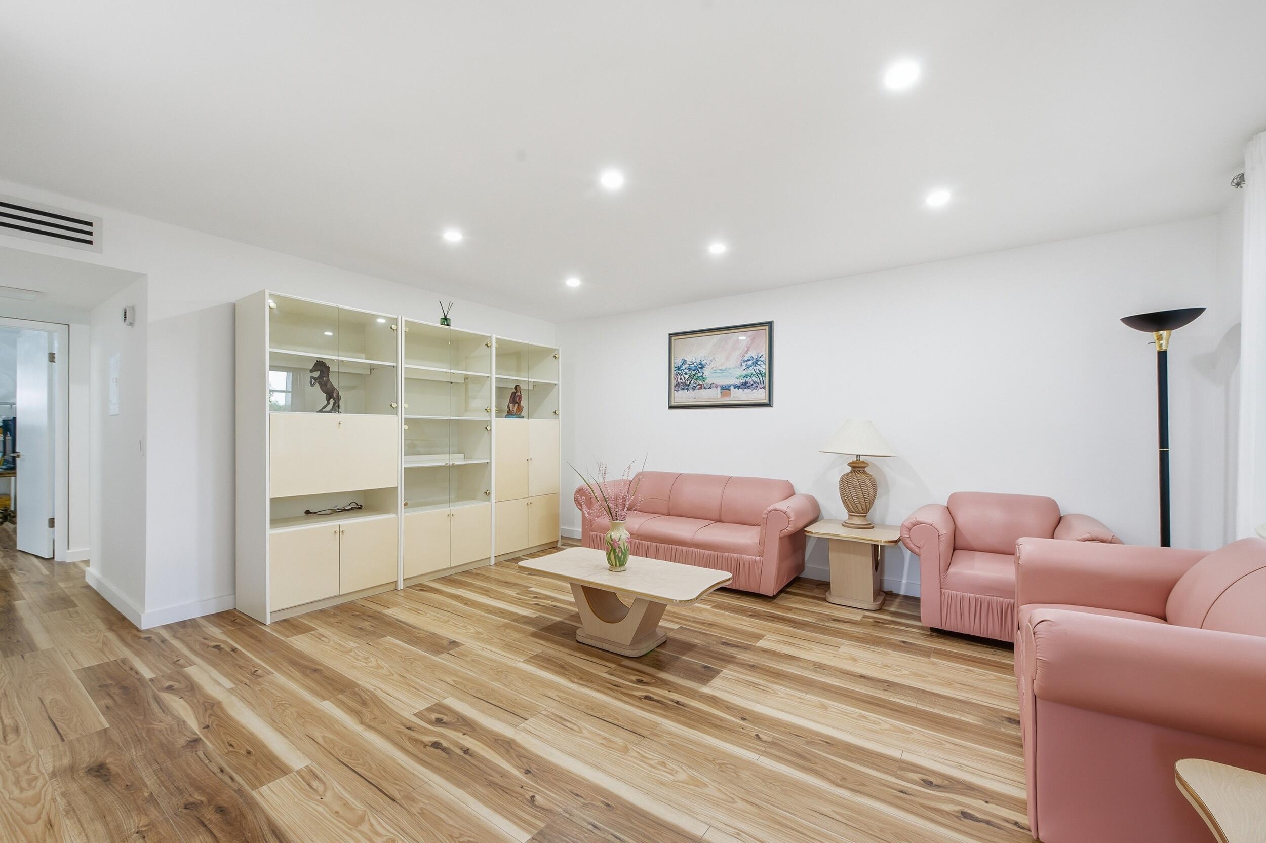 468 Normandy J Delray Beach, FL 33484