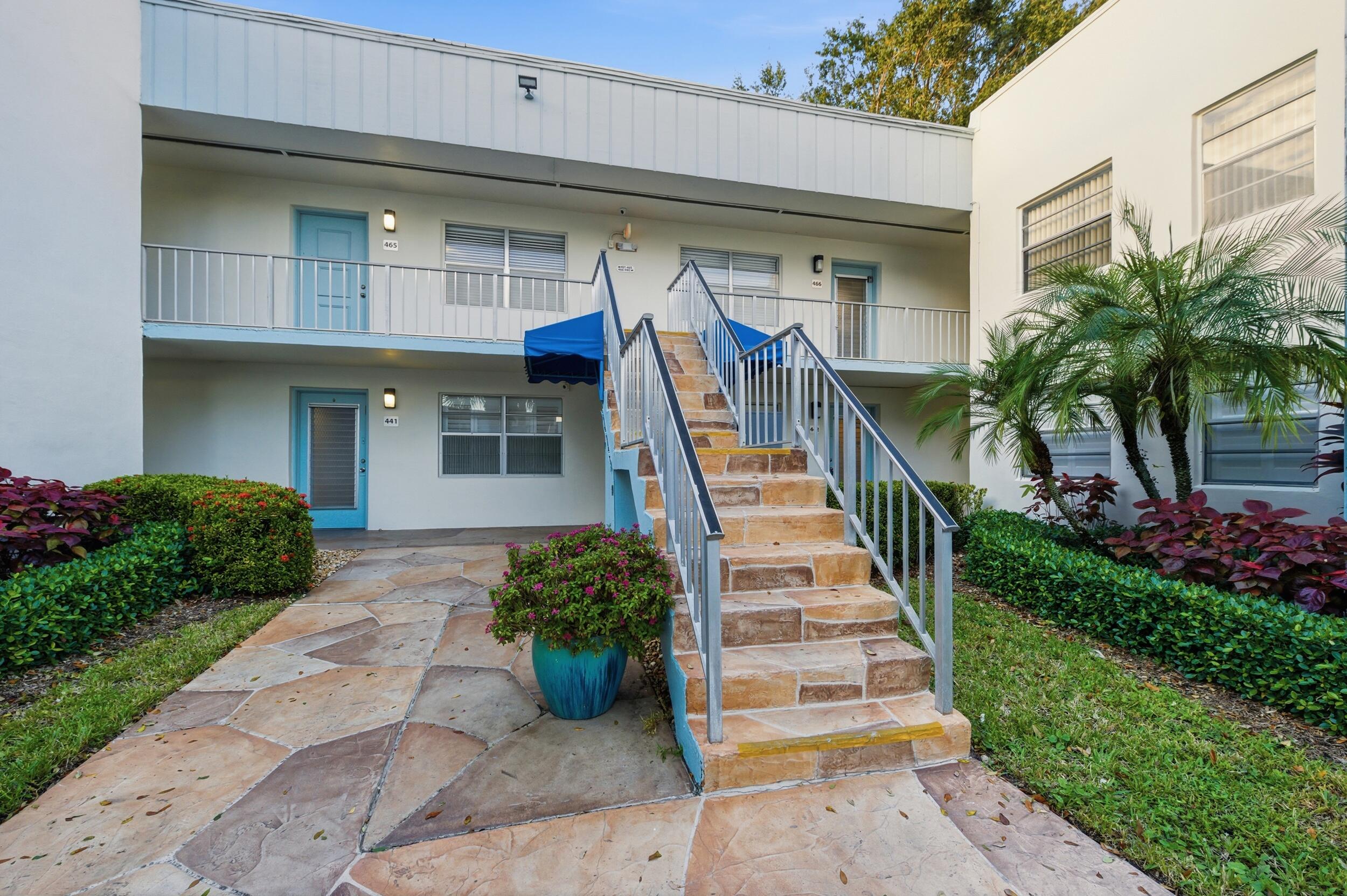 468 Normandy J Delray Beach, FL 33484