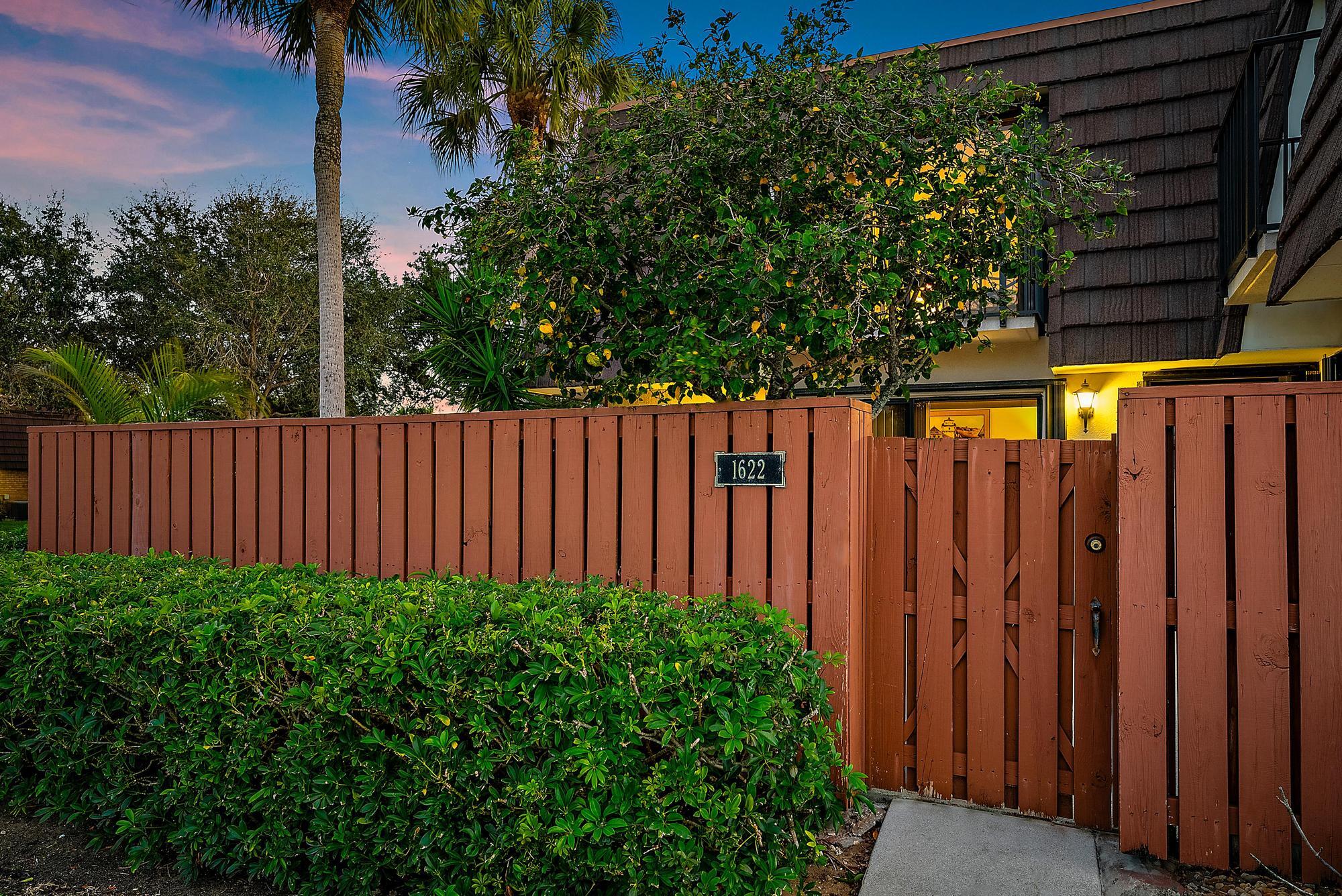 1622 16th Jupiter, FL 33477