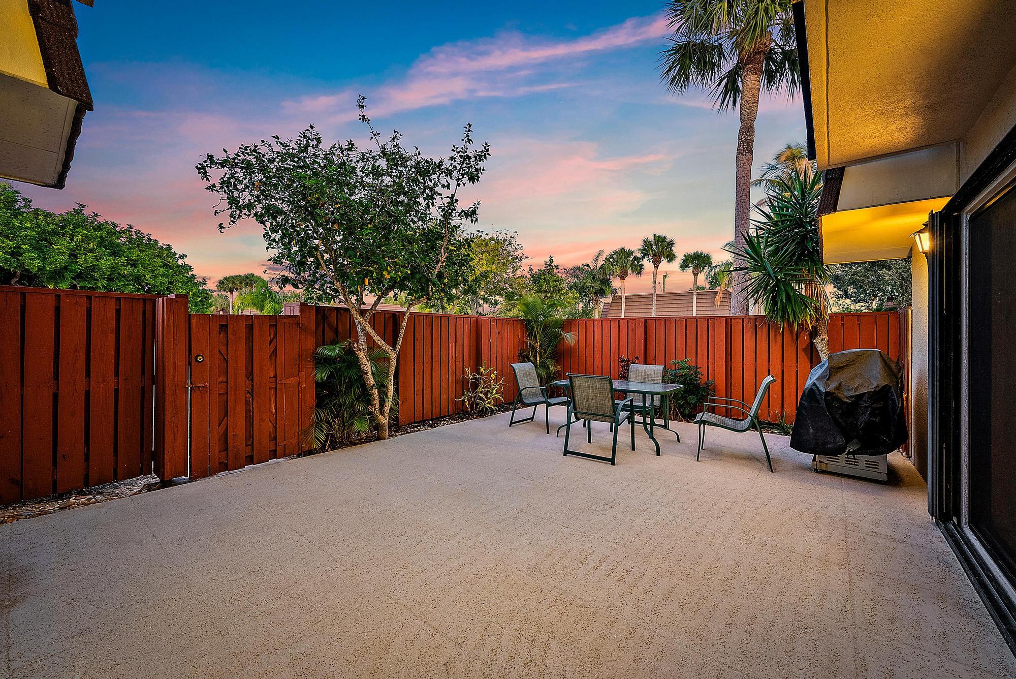 1622 16th Jupiter, FL 33477