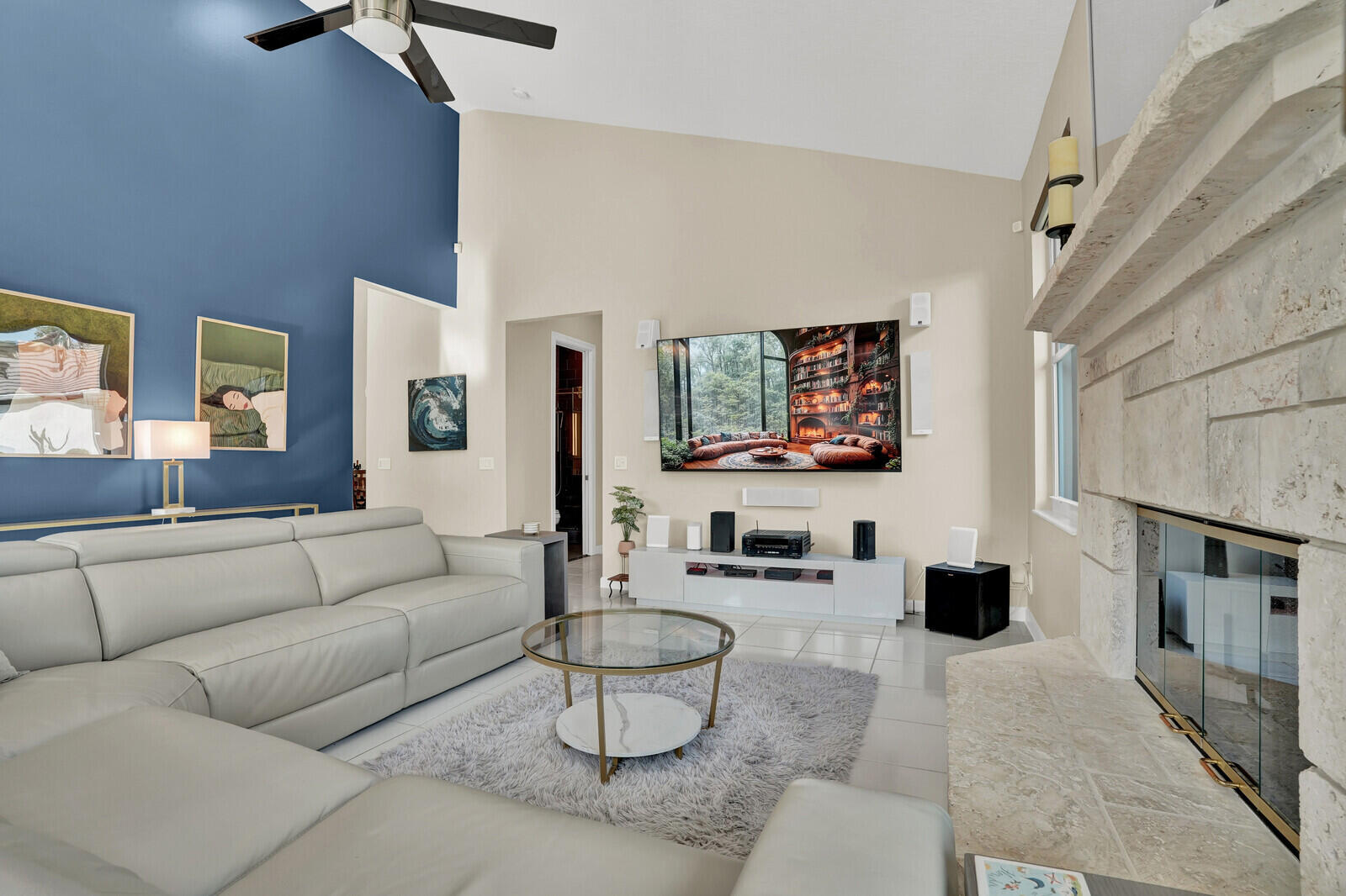 142 Corinthian Jupiter, FL 33458