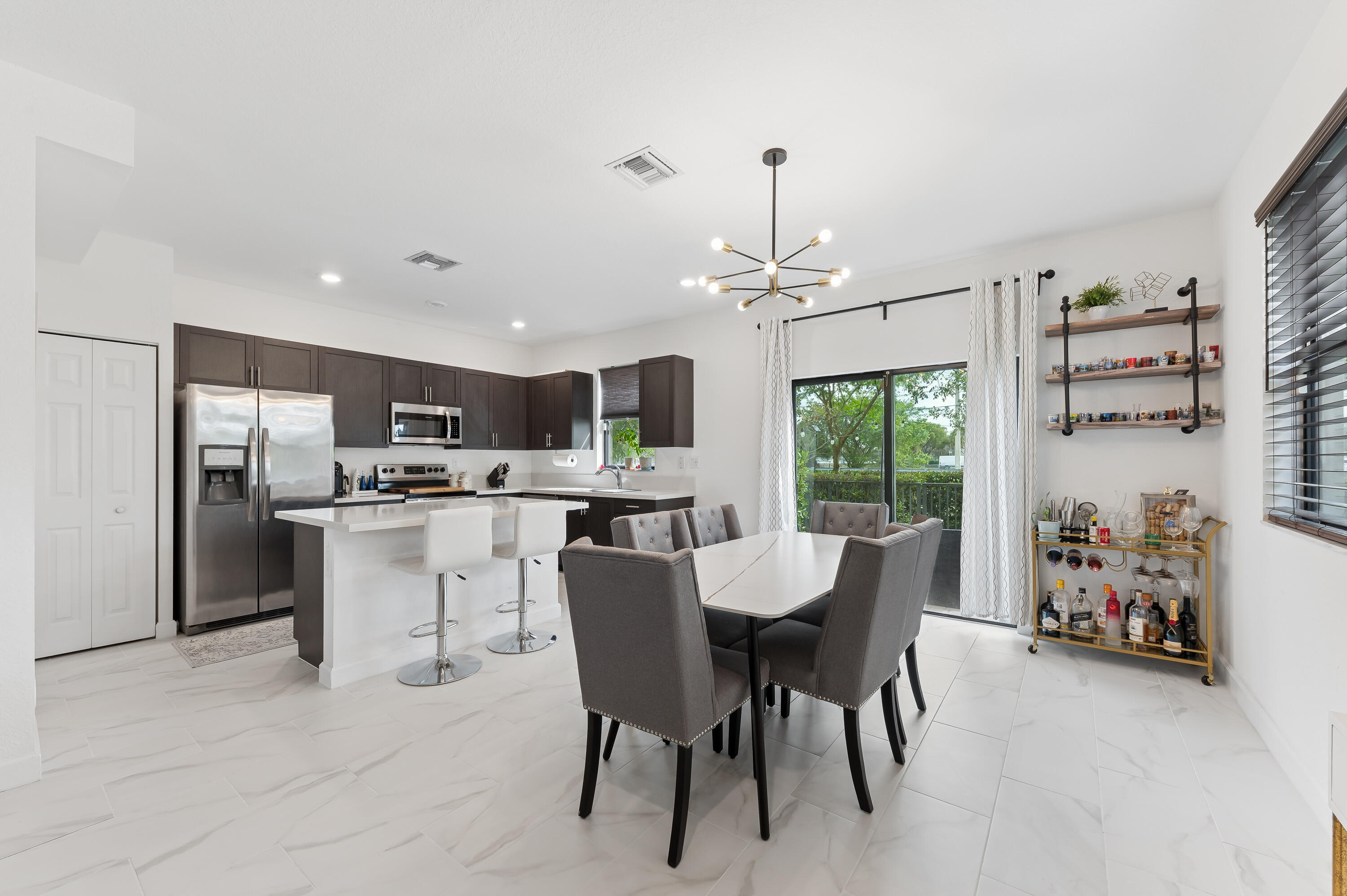 4622 Belgian Davie, FL 33314