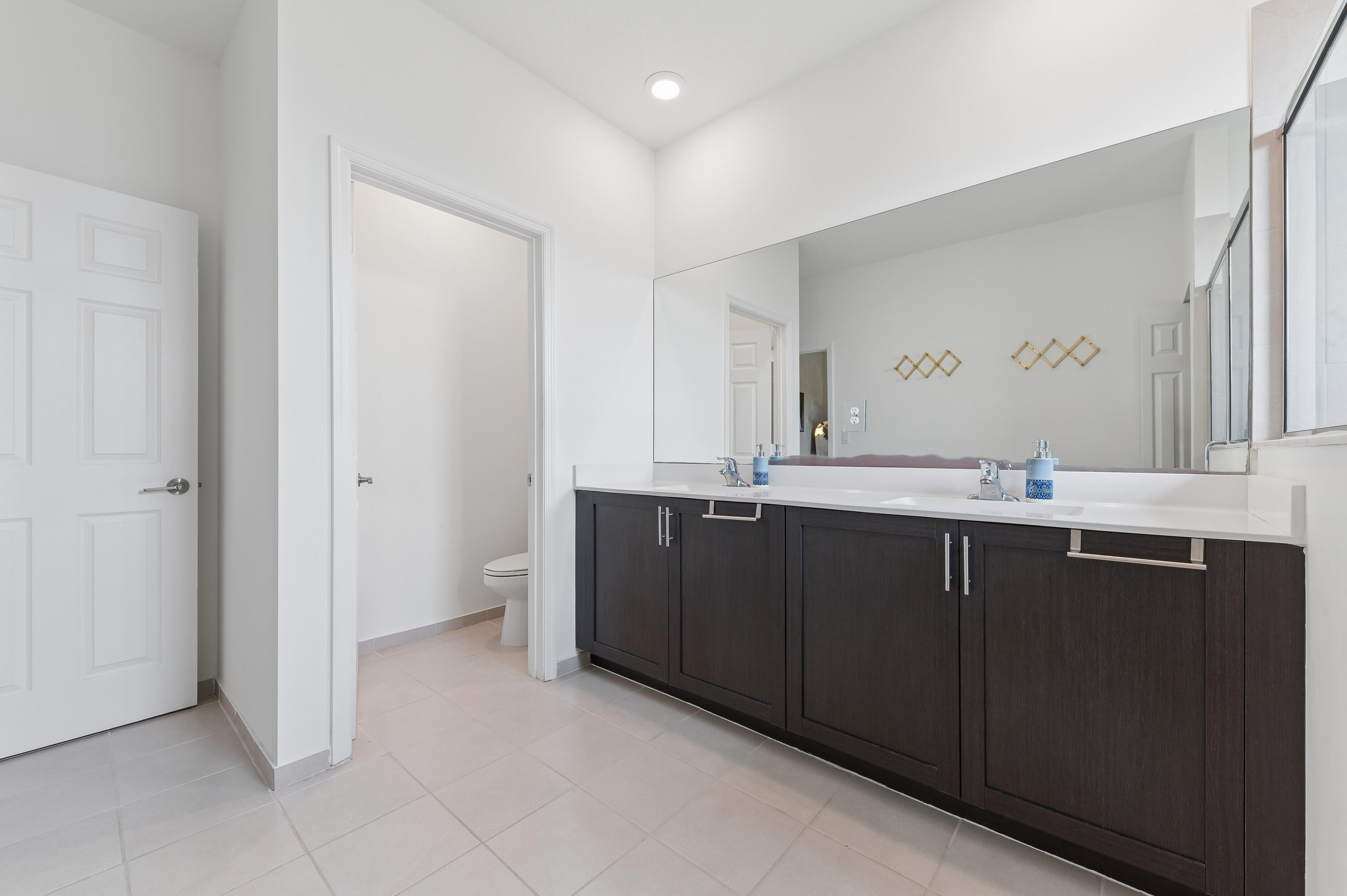 4622 Belgian Davie, FL 33314