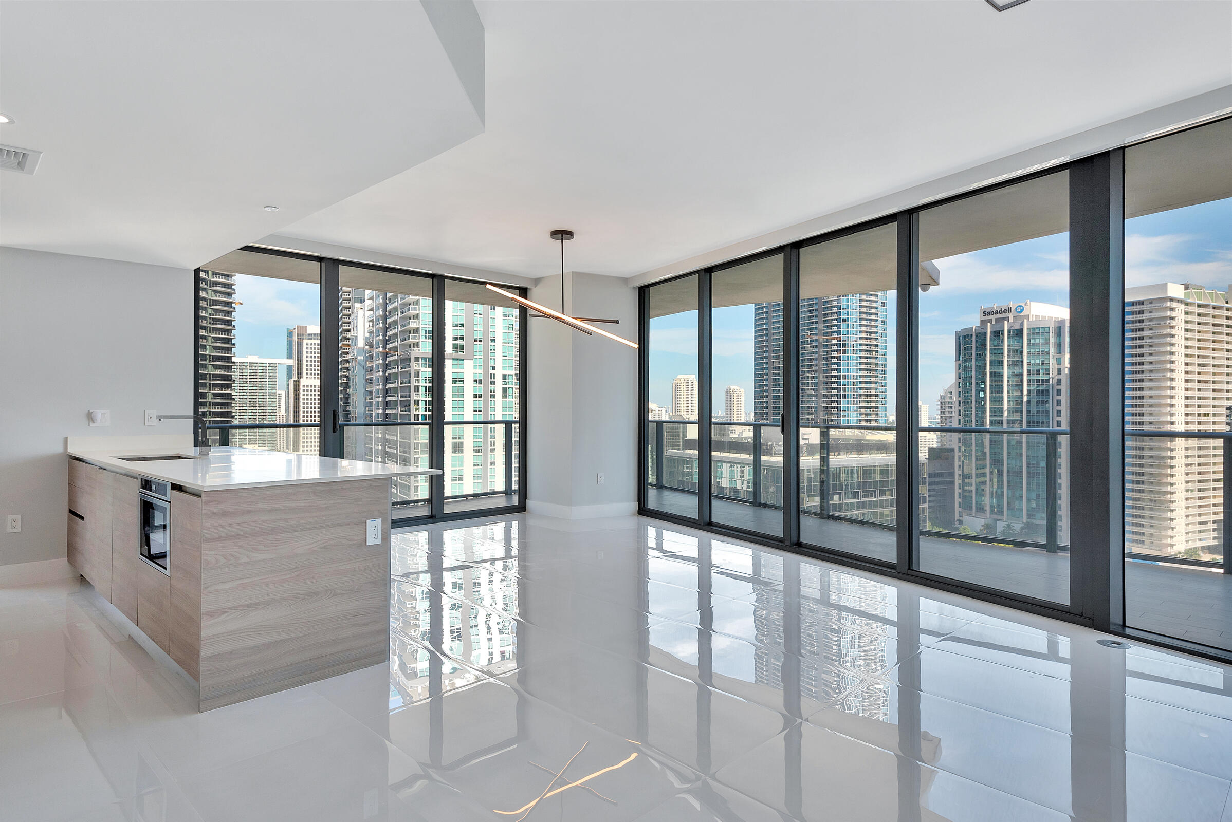 image Dua Miami (SLS Brickell)1