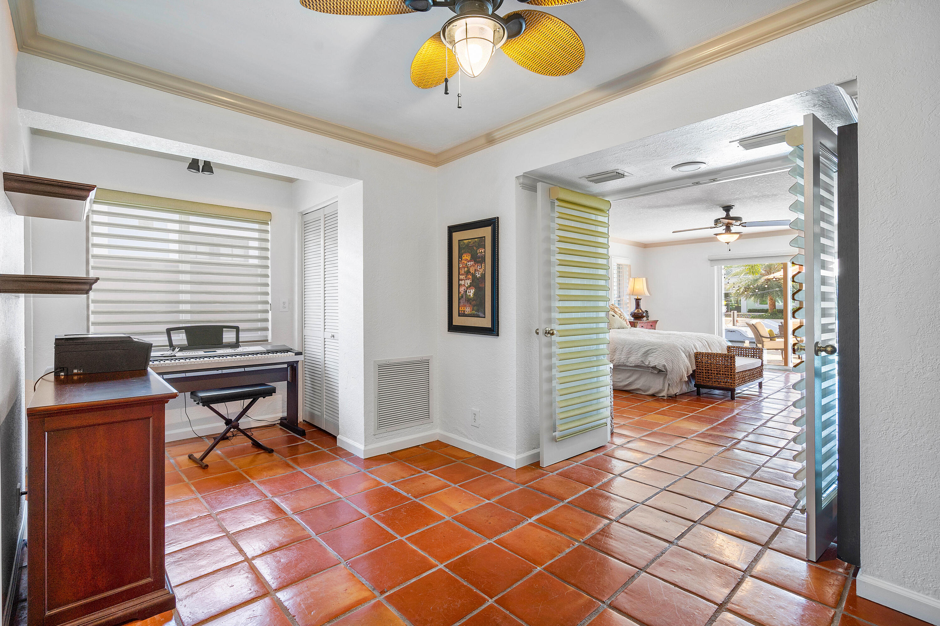 2330 NE 48th Lighthouse Point, FL 33064