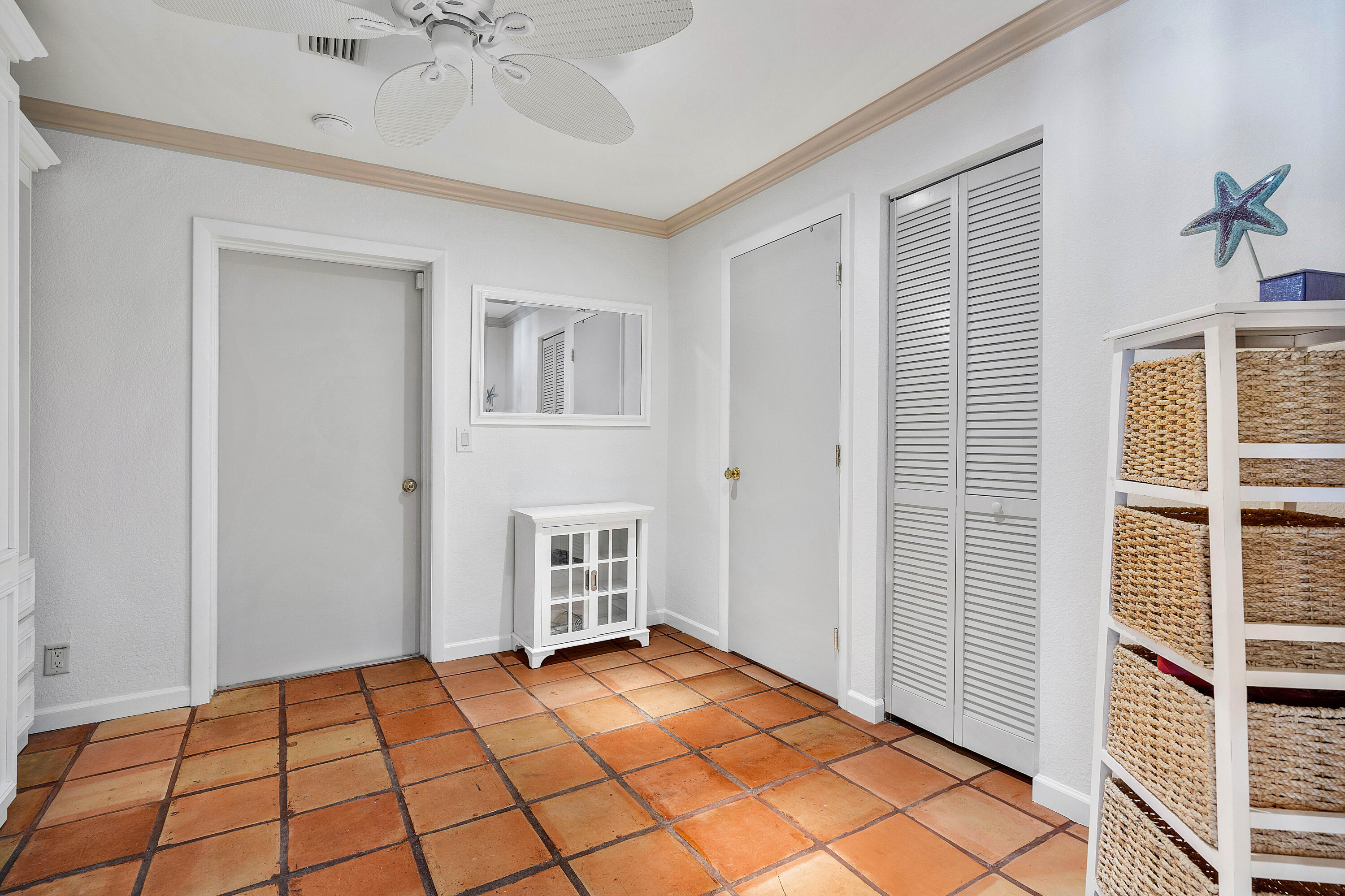 2330 NE 48th Lighthouse Point, FL 33064