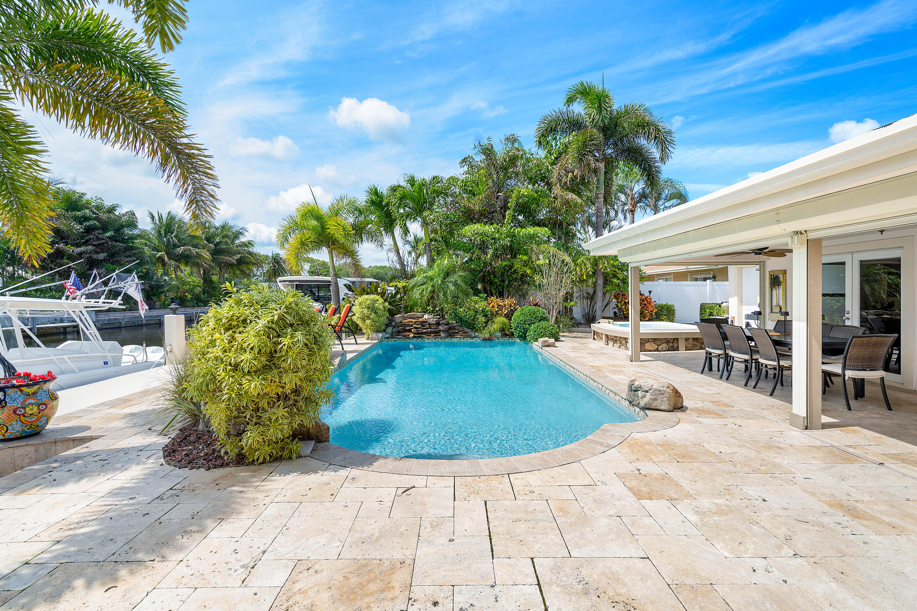 2330 NE 48th Lighthouse Point, FL 33064