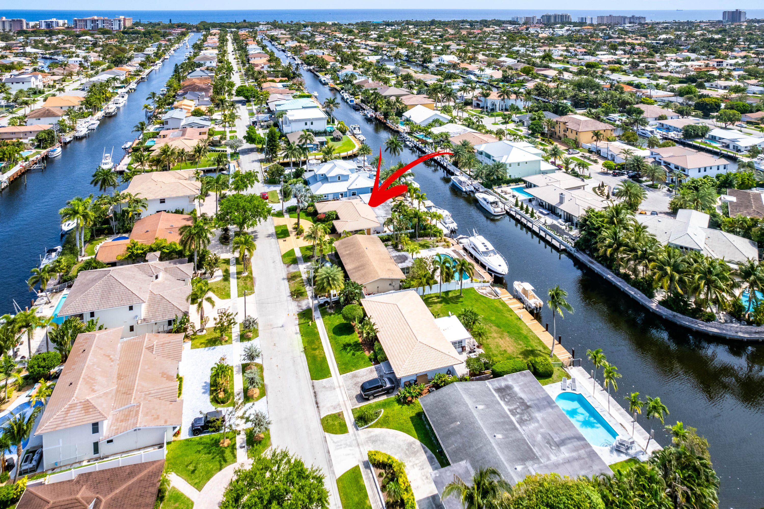 2330 NE 48th Lighthouse Point, FL 33064