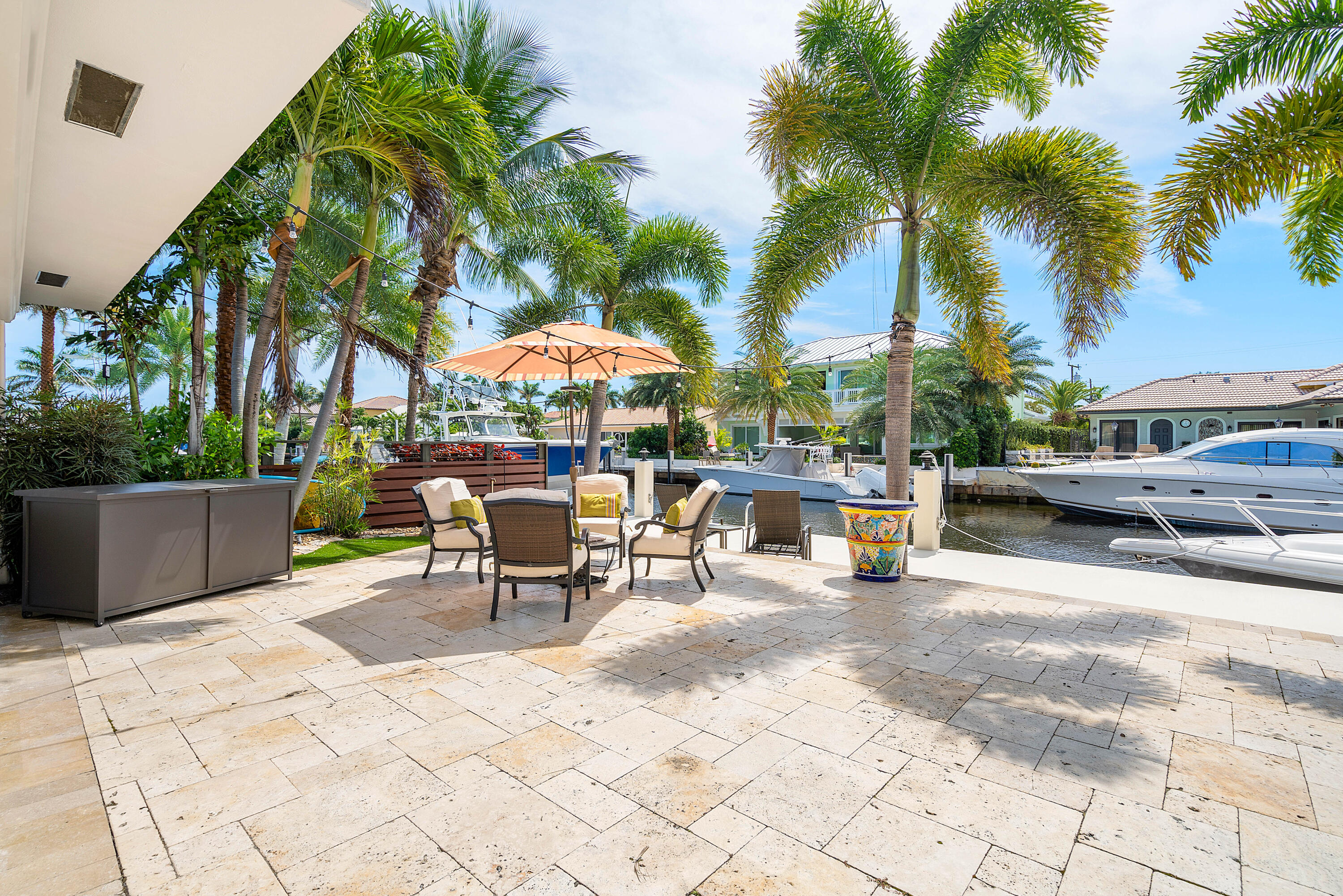 2330 NE 48th Lighthouse Point, FL 33064