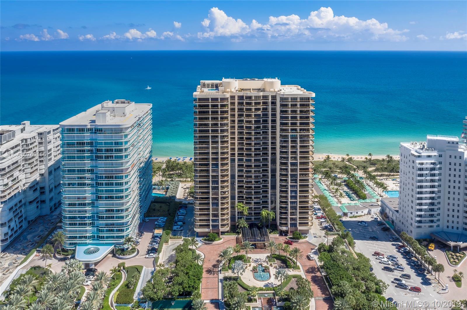9999 Collins Ave #8A