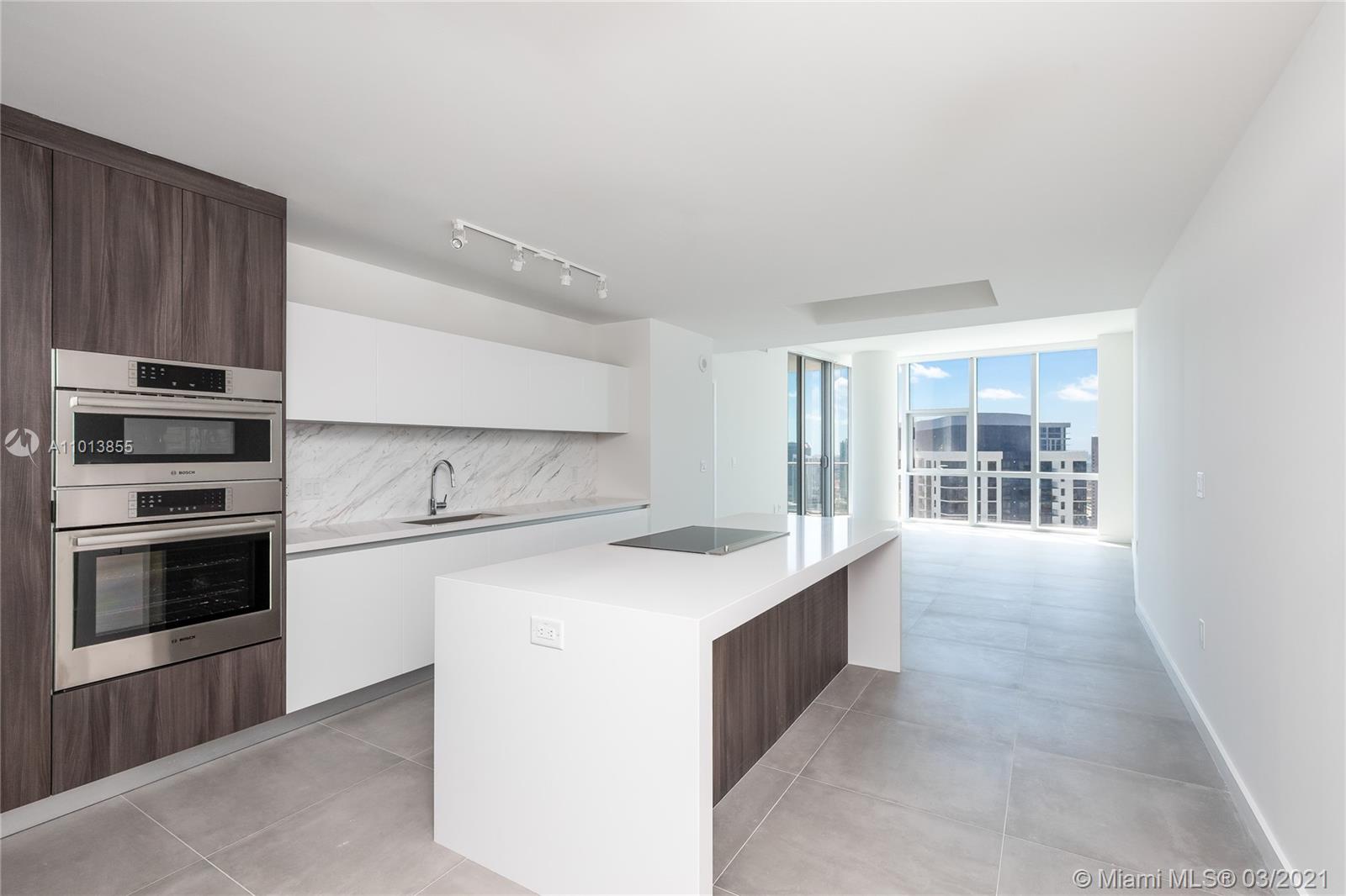 851 NE 1st Ave #4011