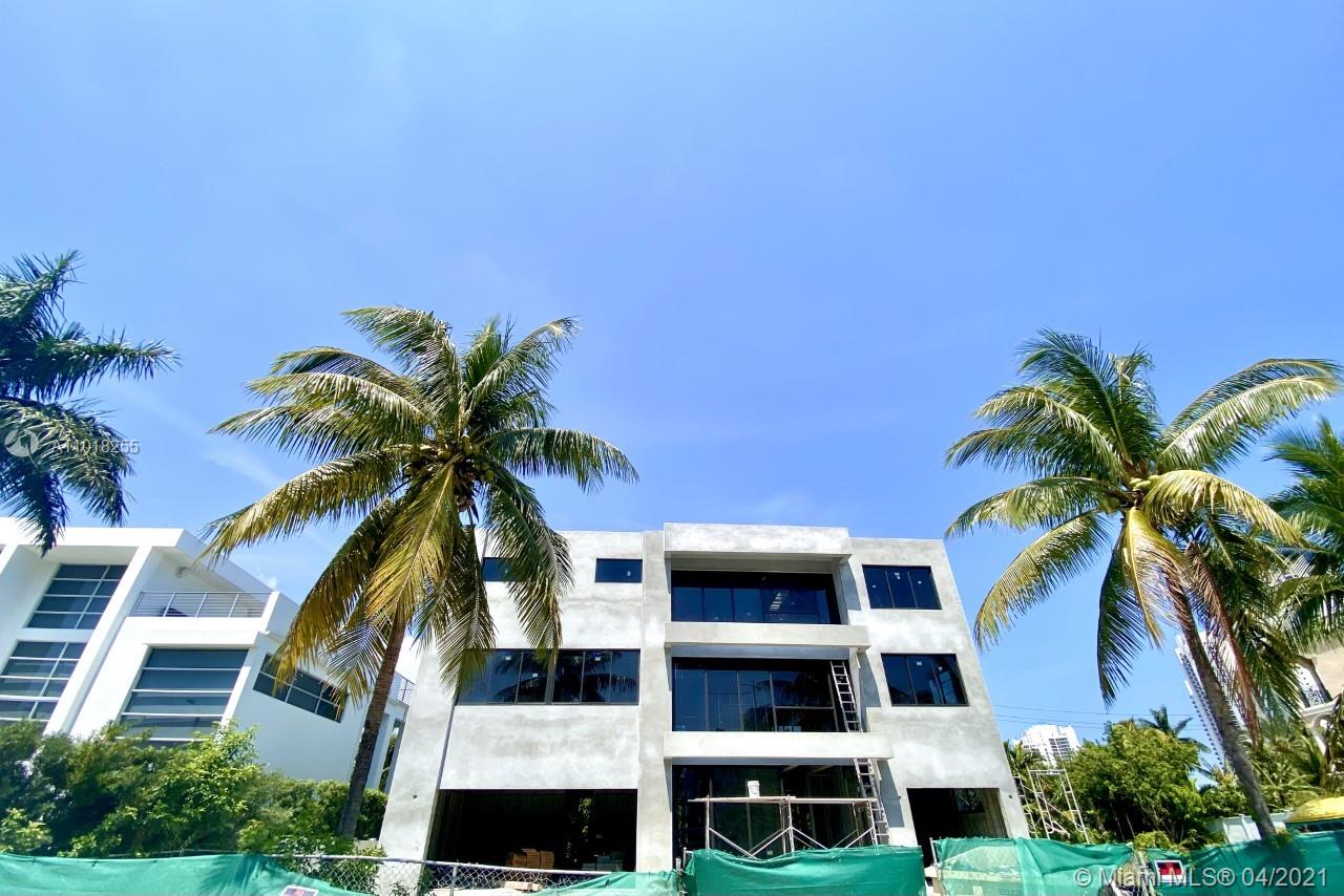 251 189th St Sunny Isles Beach, FL 33160