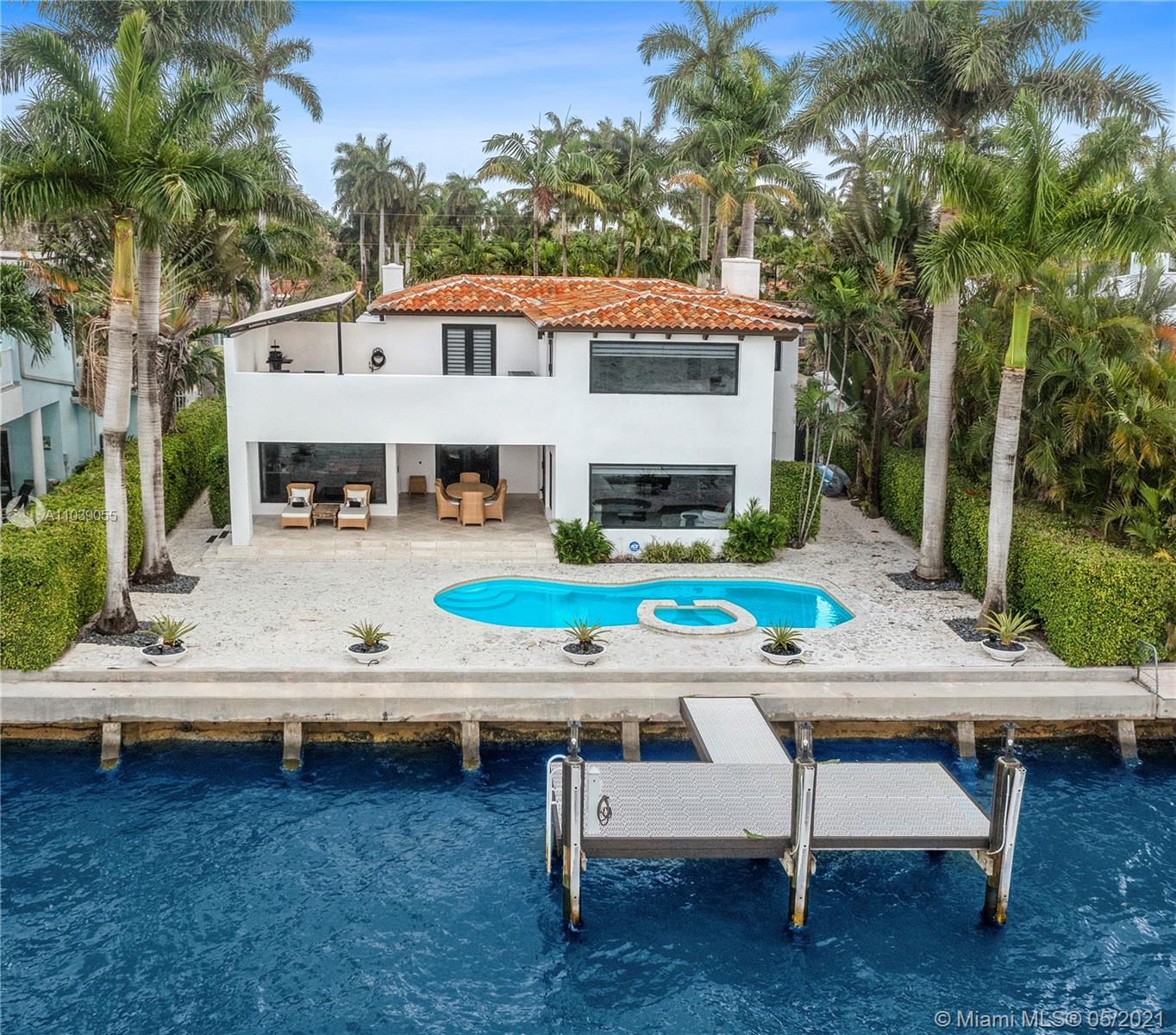 7500 Miami View Dr